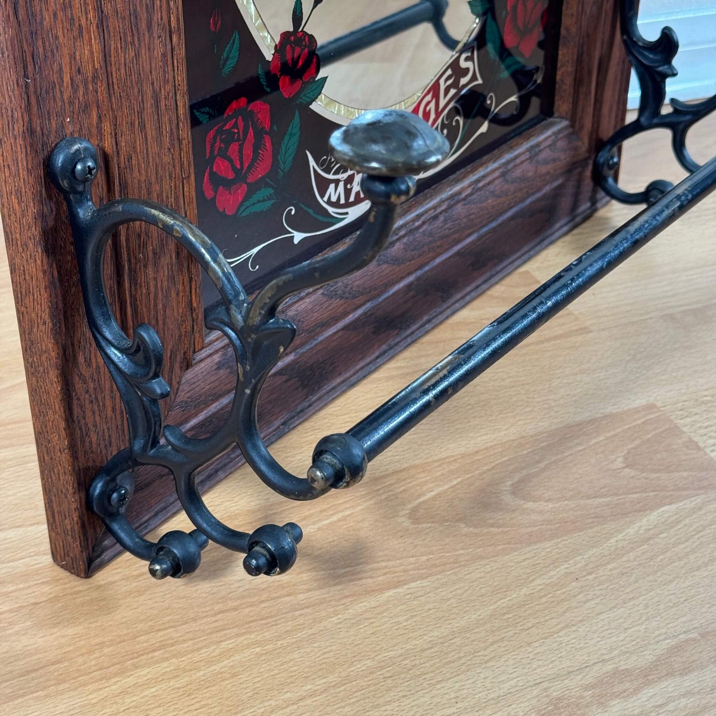 #2104【1980年代】ビンテージ HOT BATHS & MASSAGES ミラー / ウォールデコ アイアンラック付き アメリカ