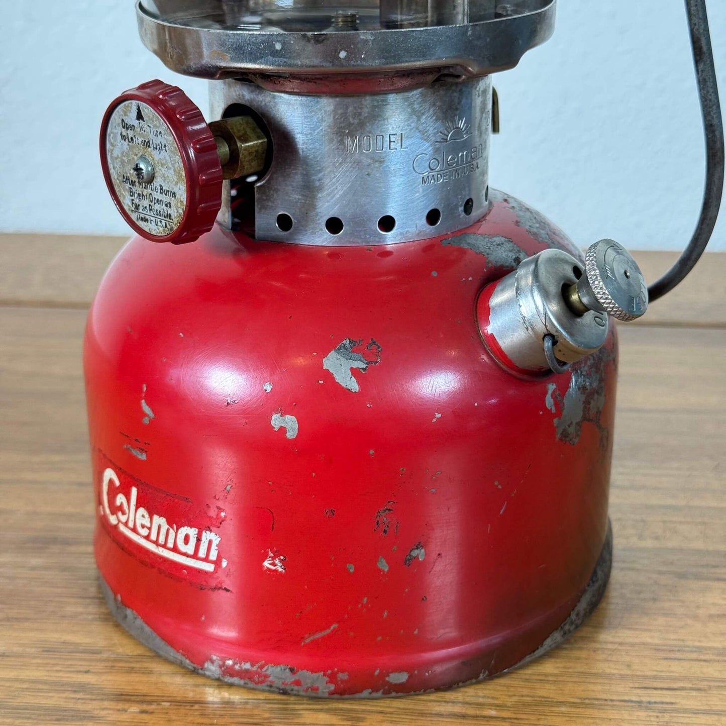 #2074【1964年5月製】ビンテージ Coleman（コールマン） 200A レッドボーダー ランタン アメリカ
