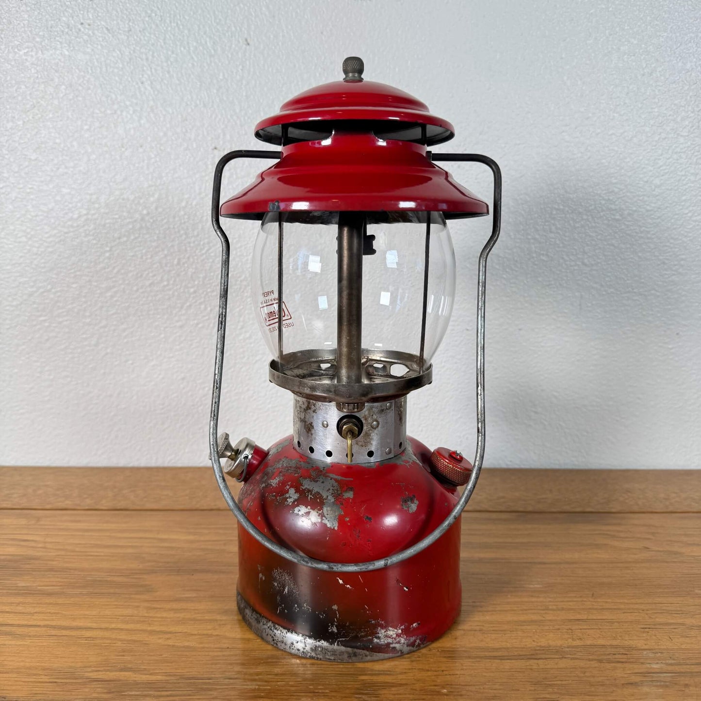 #2074【1964年5月製】ビンテージ Coleman（コールマン） 200A レッドボーダー ランタン アメリカ