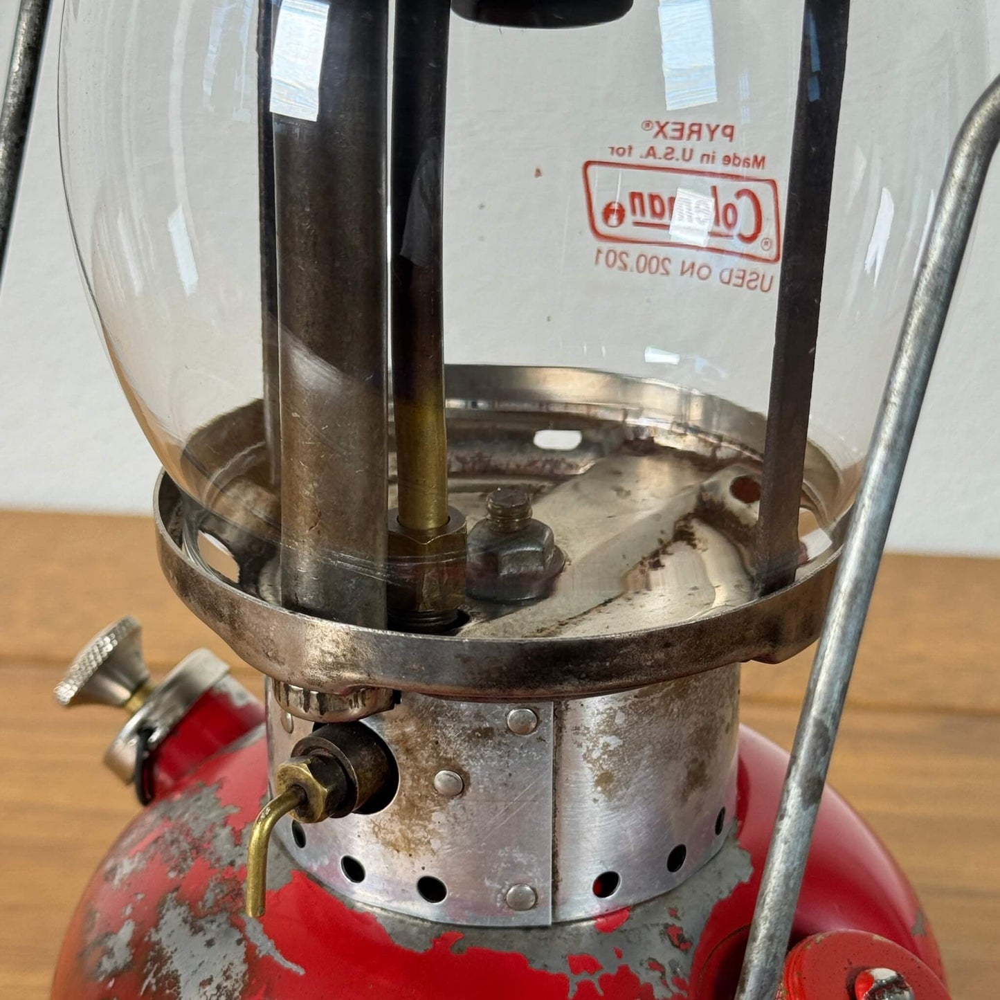 #2074【1964年5月製】ビンテージ Coleman（コールマン） 200A レッドボーダー ランタン アメリカ