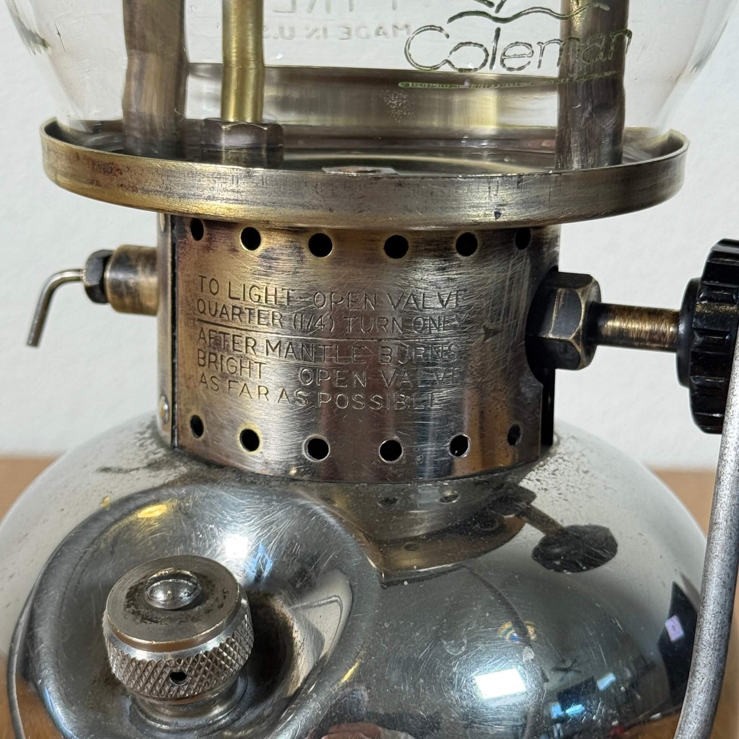 #2070【1949年9月製】ビンテージ Coleman（コールマン） 242C ランタン / シングルマントル アメリカ