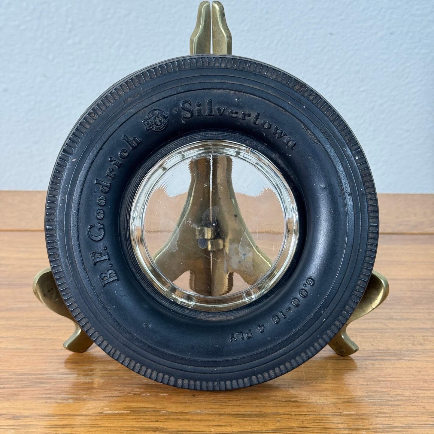 #2042【1950-60年代】ビンテージ B.F. Goodrich タイヤ灰皿 / ガラスアッシュトレイ アメリカ