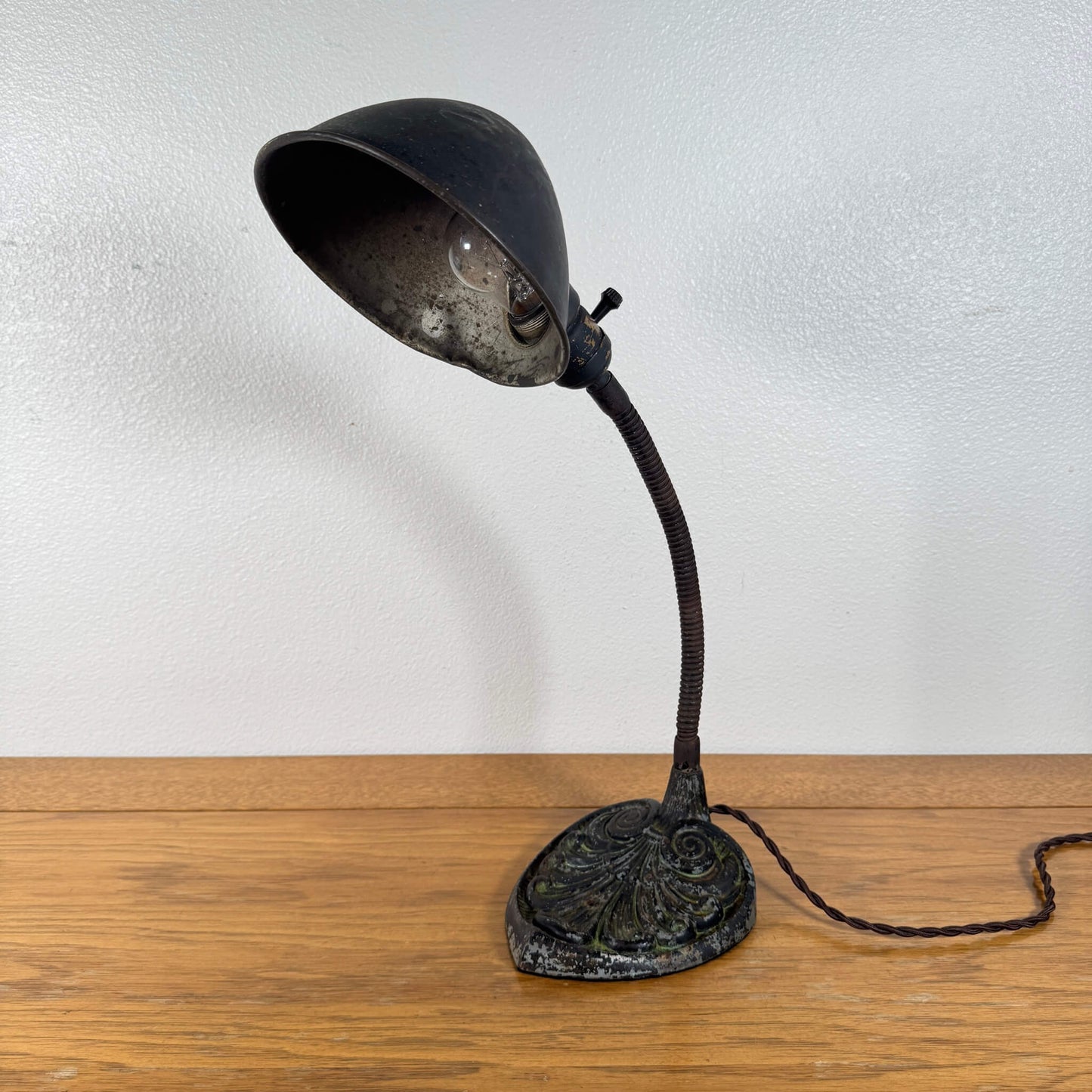 #2099【1930-40年代】ビンテージ インダストリアル デスクランプ / 照明 アメリカ