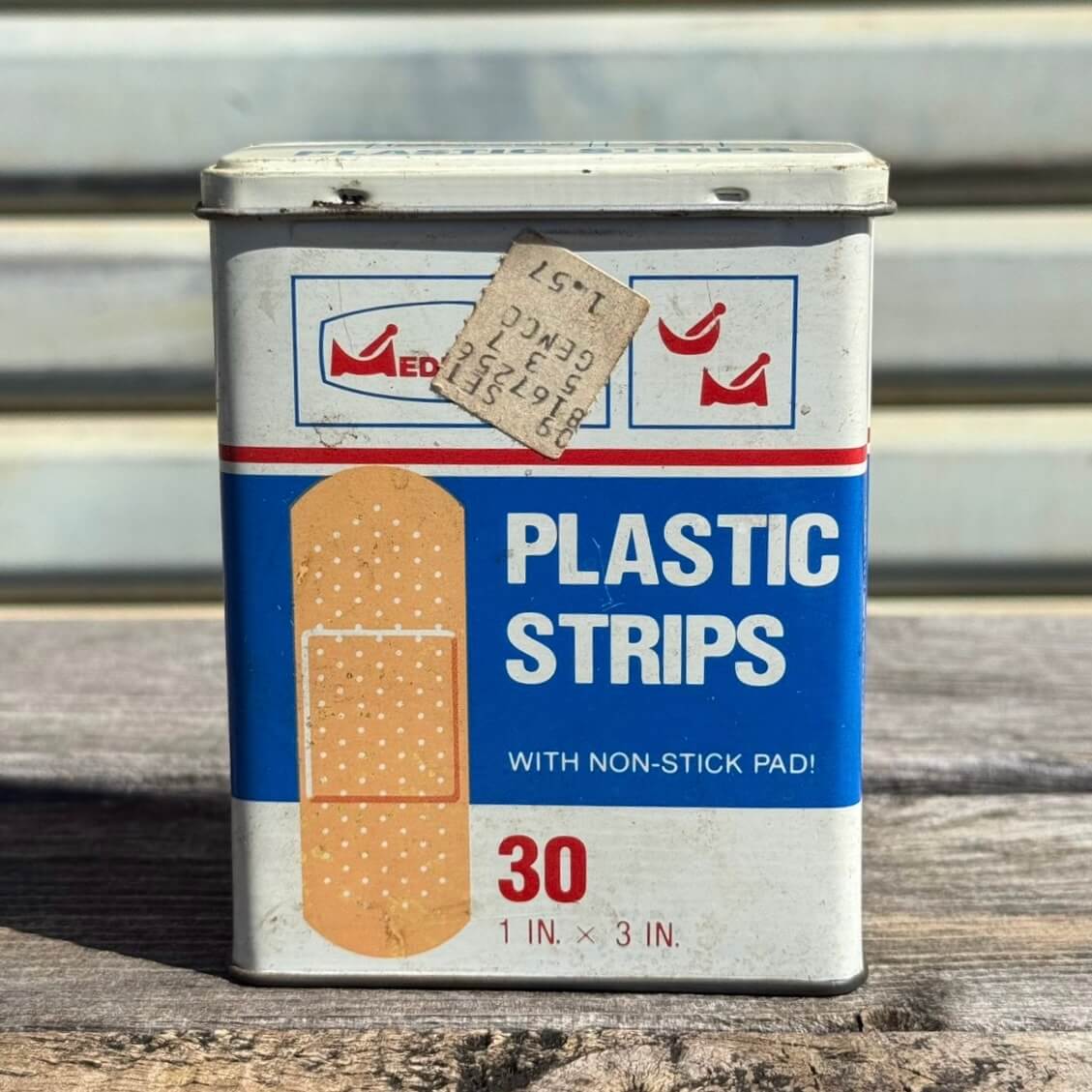 【1980年代】ビンテージ バンドエイド缶 絆創膏 アメリカン雑貨 収納ケース #2671