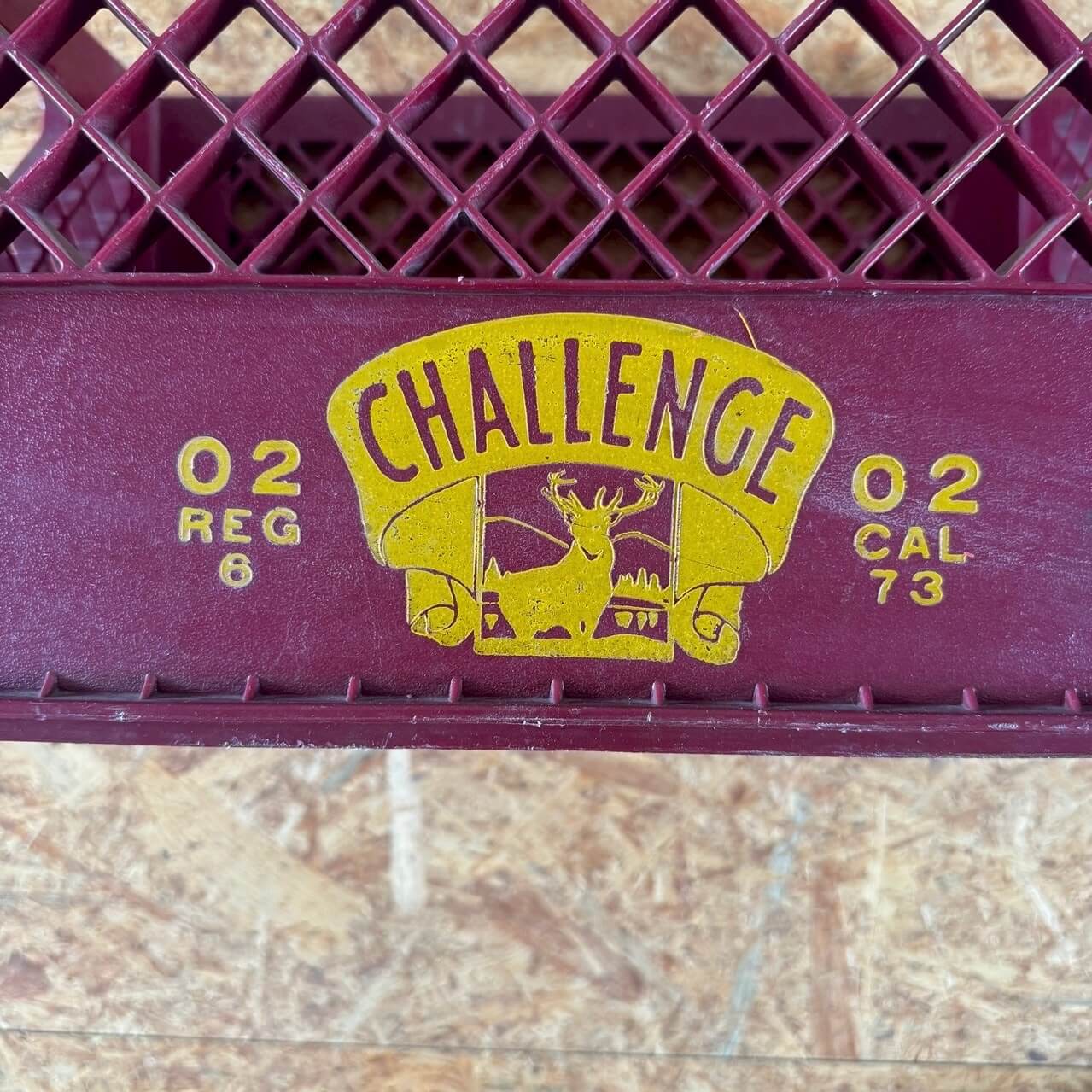 #2528-2【1973年】ビンテージ CHALLENGE ミルククレート / プラスチックコンテナ アメリカ
