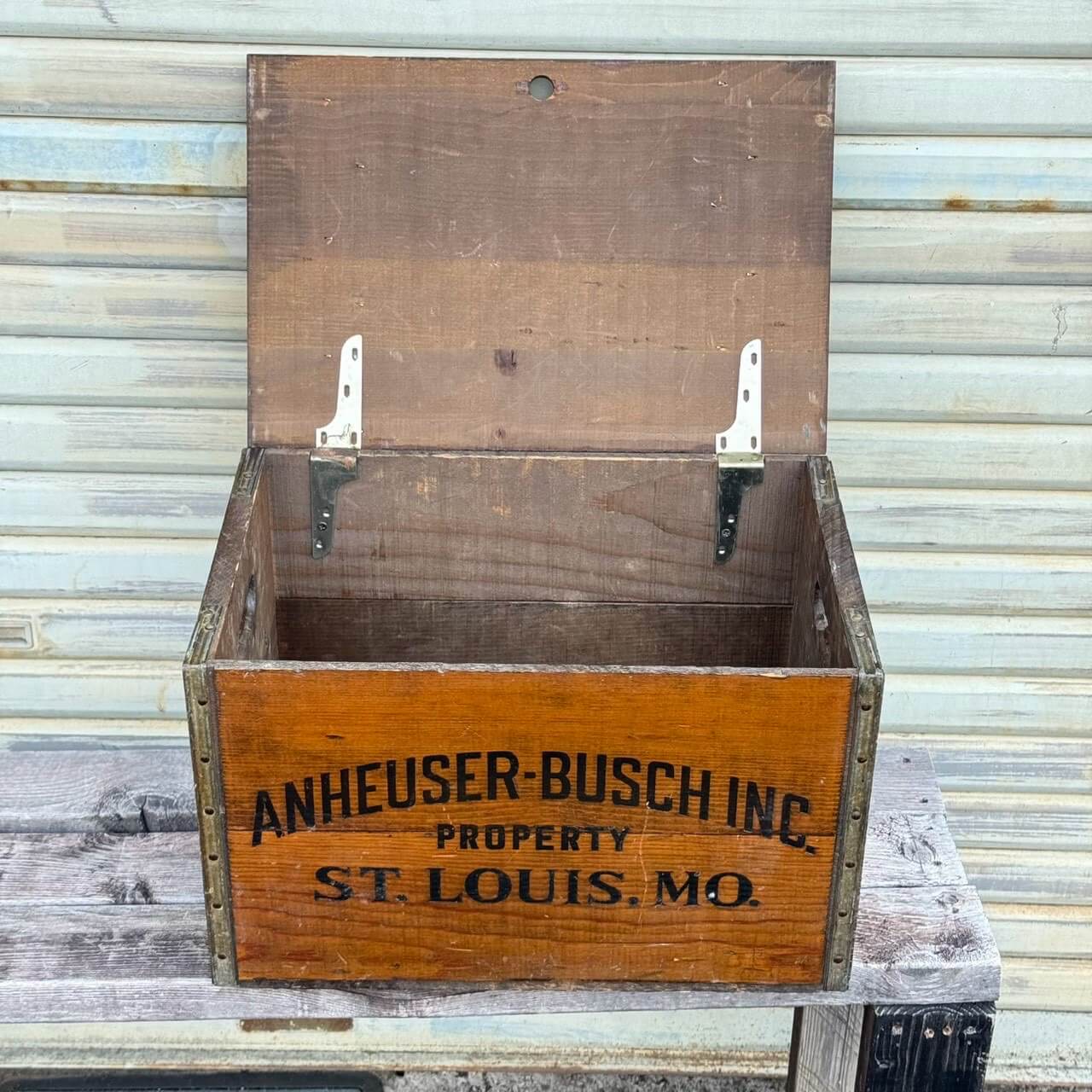 【1970-80年代】ビンテージ バドワイザー 木箱 ウッドボックス 蓋付き アメリカン雑貨 チェッカーボード付き 収納 #2776
