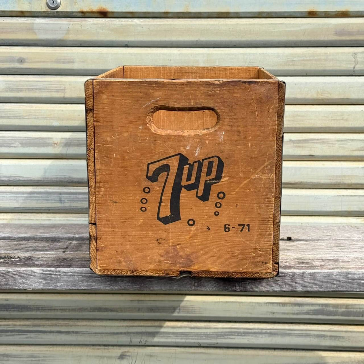 【1970年代】ビンテージ ガレージ アメリカン雑貨 店舗什器 7UP セブンアップ 木箱 ウッドボックス #2713-1