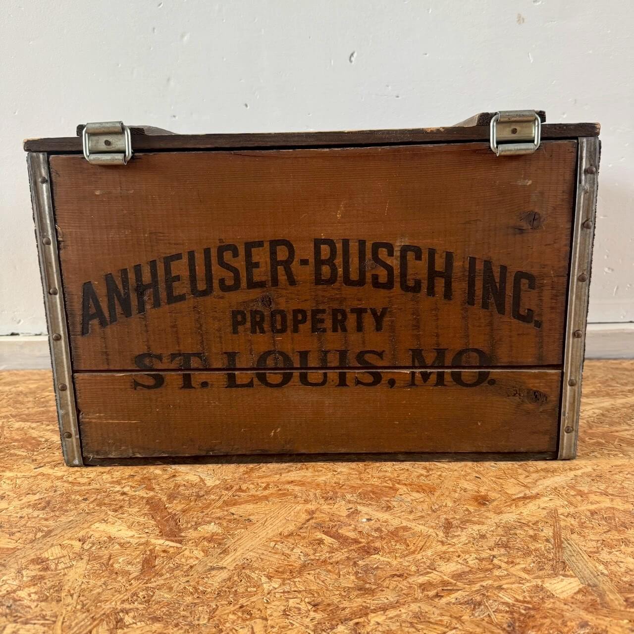 #2520【1970-80年代】ビンテージ 木箱 BUDWEISER バドワイザー ウッドボックス 蓋付き 収納ケース アメリカ