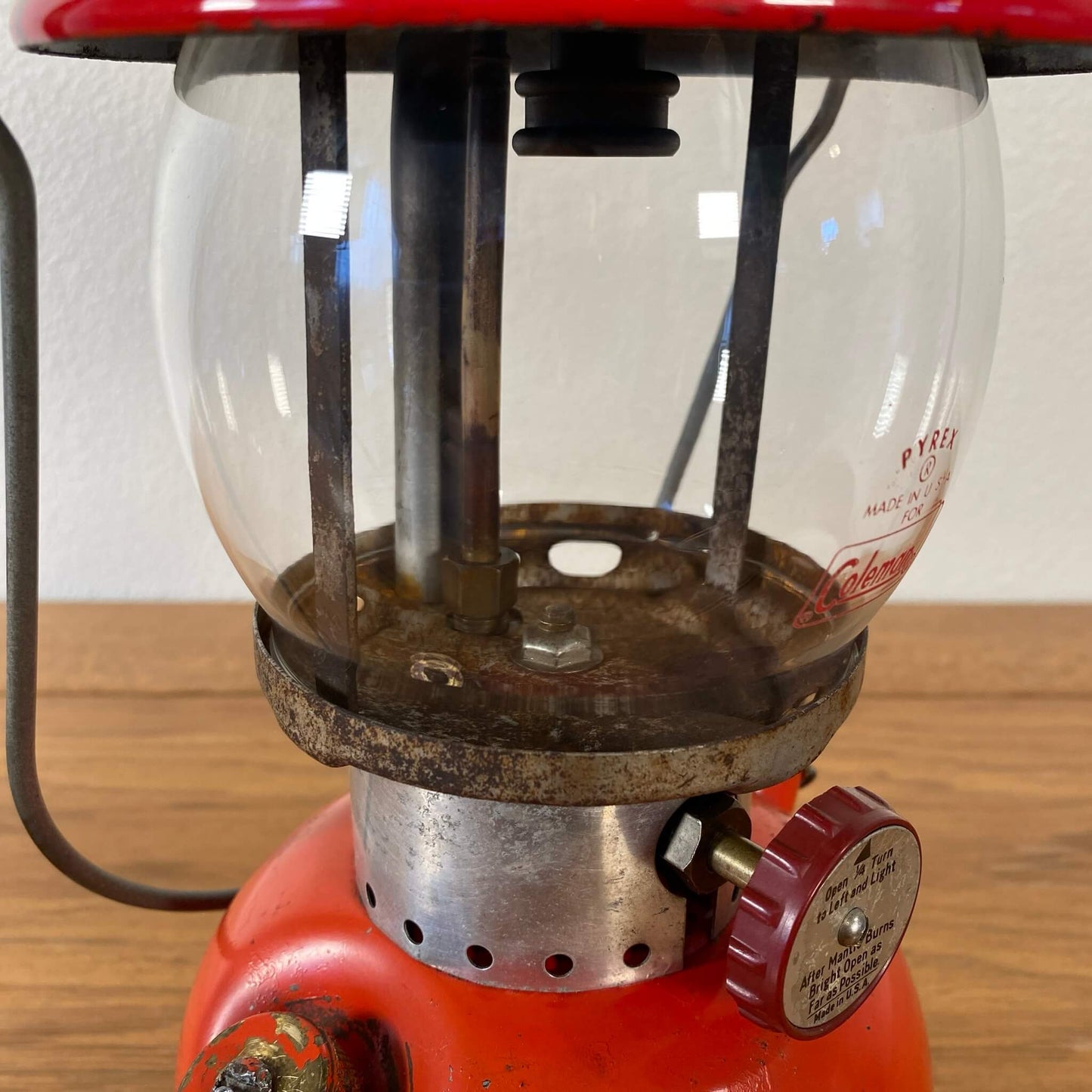 #171-A 【1960年8月】ビンテージ Coleman（コールマン）200A イエローボーダー ランタン キャンプ用品 アウトドア アメリカ