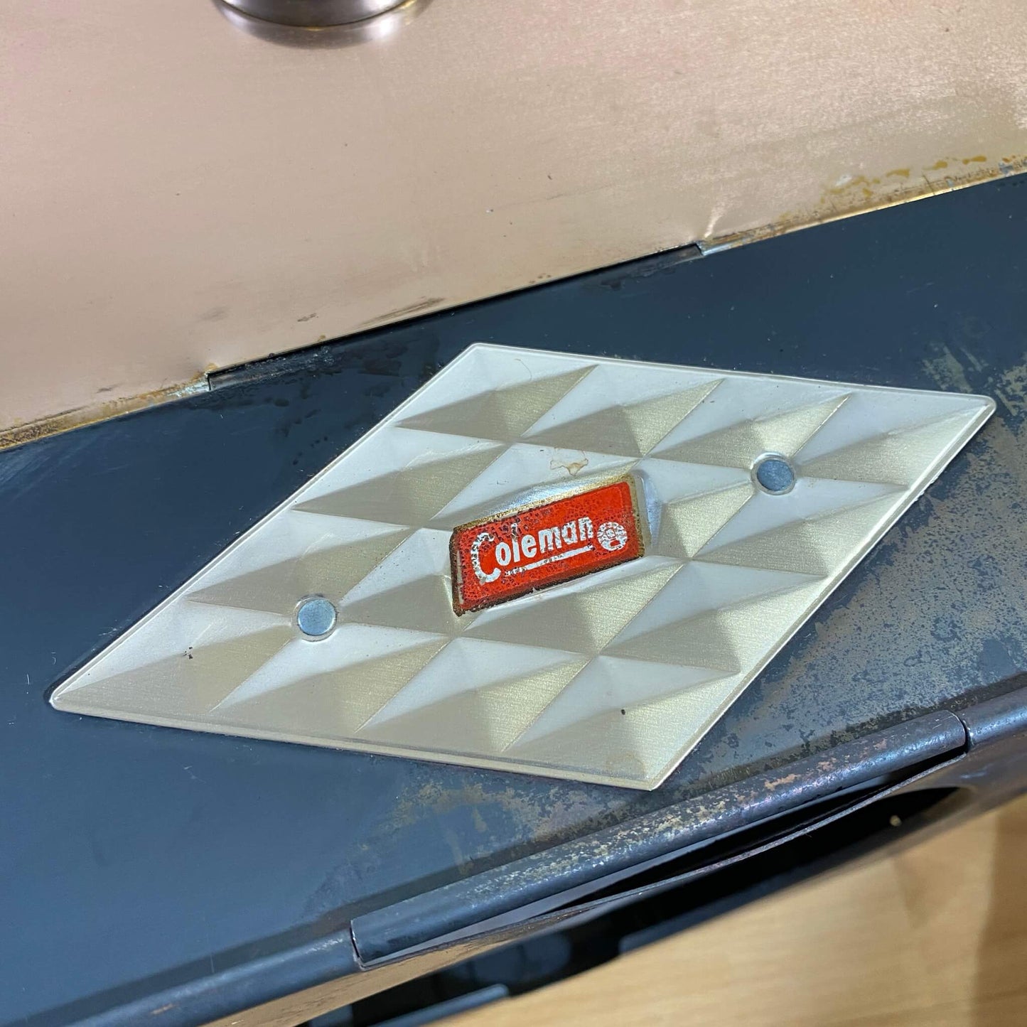 #851【1960年代】ビンテージ Coleman（コールマン） キャンプオーブン モデル5010-700 ダイヤモンドロゴ キャンプ用品 アメリカ アメリカ