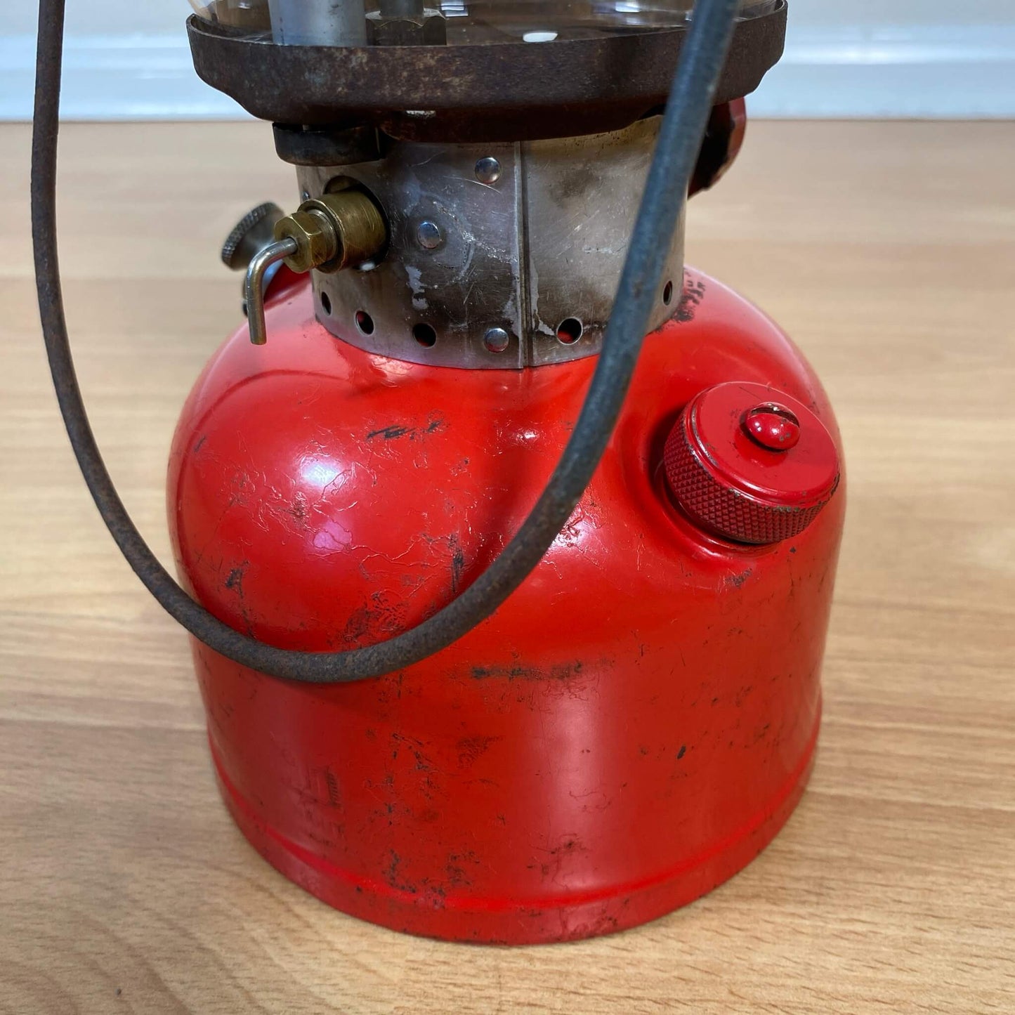 #775 【1957年1月】ビンテージ Coleman（コールマン）200A イエローボーダー ランタン キャンプ用品 アウトドア アメリカ