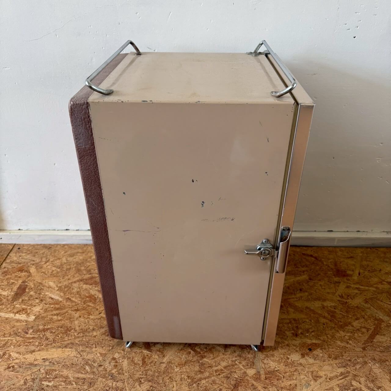 【1969年3月】ビンテージ コールマン クーラーボックス アメリカン雑貨 キャンプ 什器 #536