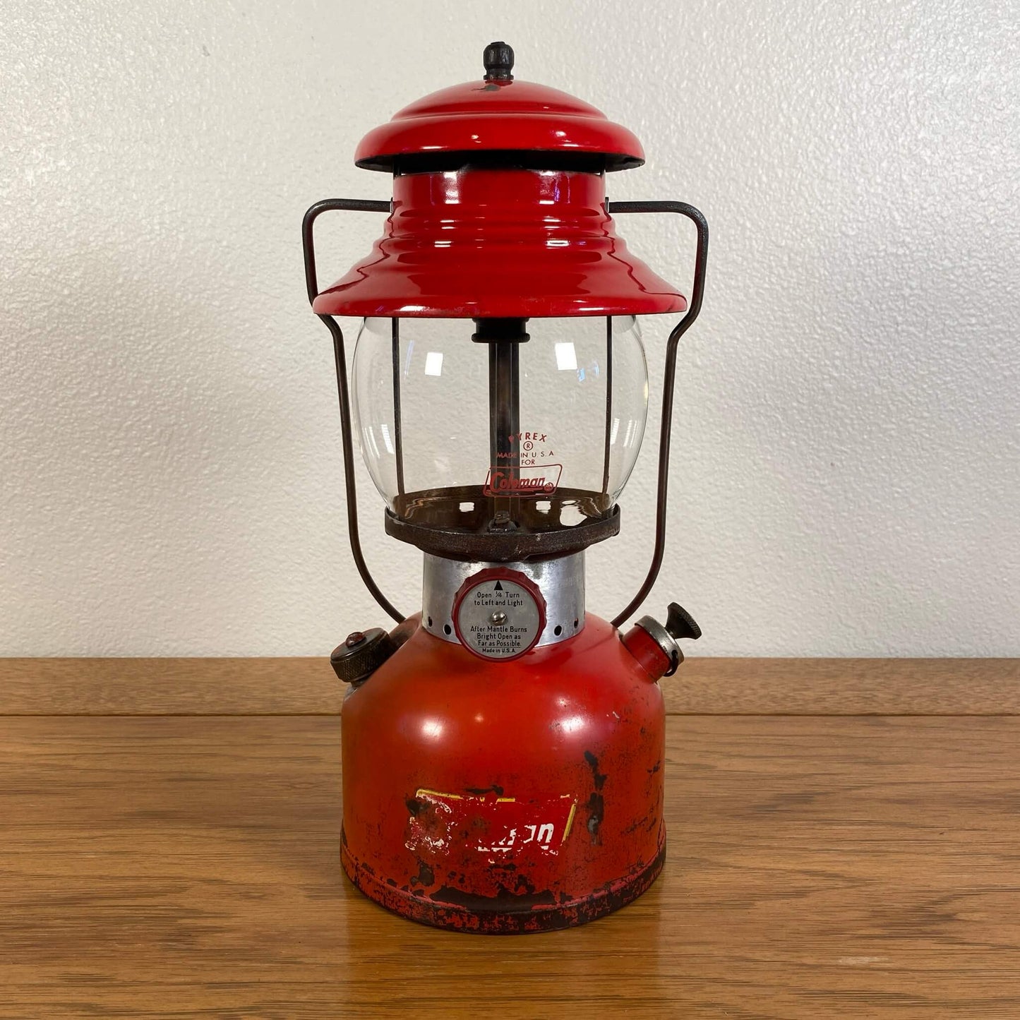 #119 【1960年1月】ビンテージ Coleman（コールマン） 200A イエローボーダー ランタン キャンプ用品 アウトドア アメリカ