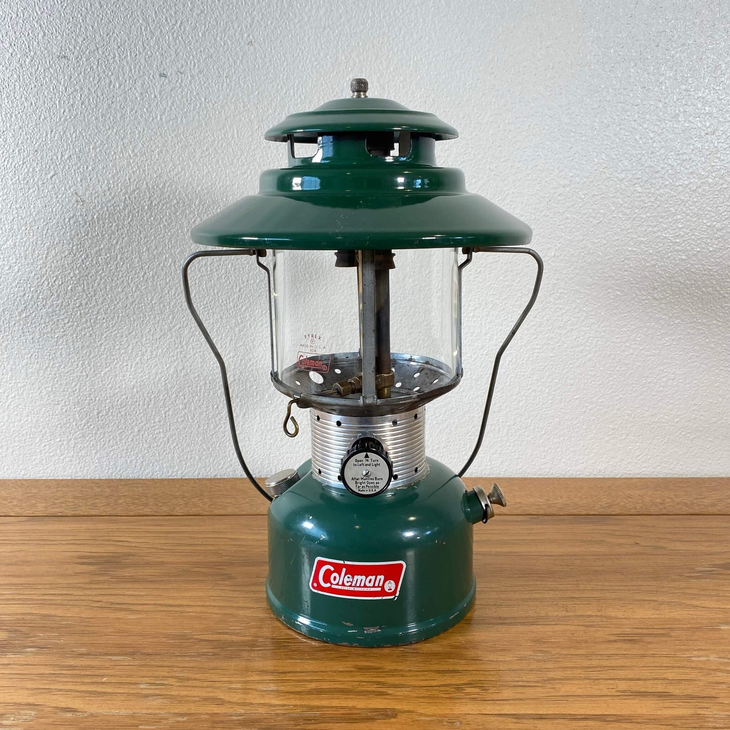 #921【1968年3月】ビンテージ Coleman（コールマン）228E ランタン キャンプ用品 アウトドア アメリカ