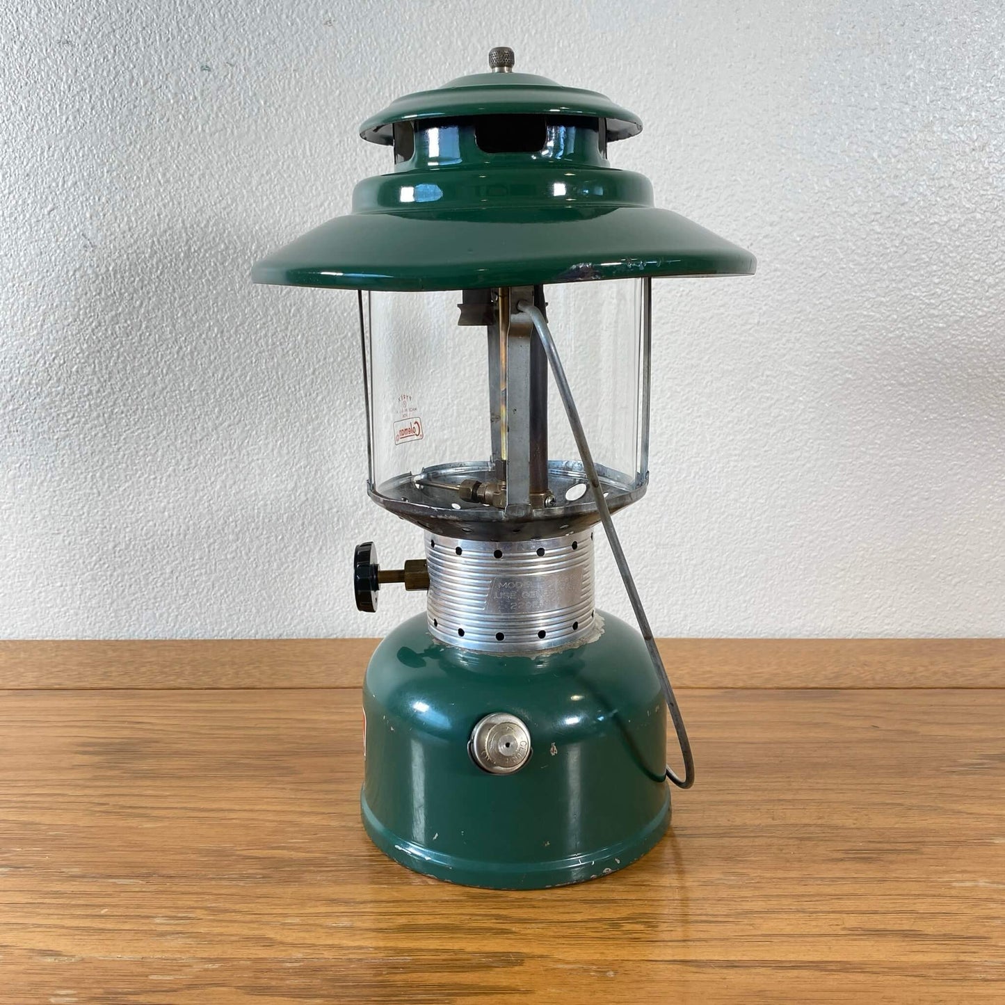 #921【1968年3月】ビンテージ Coleman（コールマン）228E ランタン キャンプ用品 アウトドア アメリカ