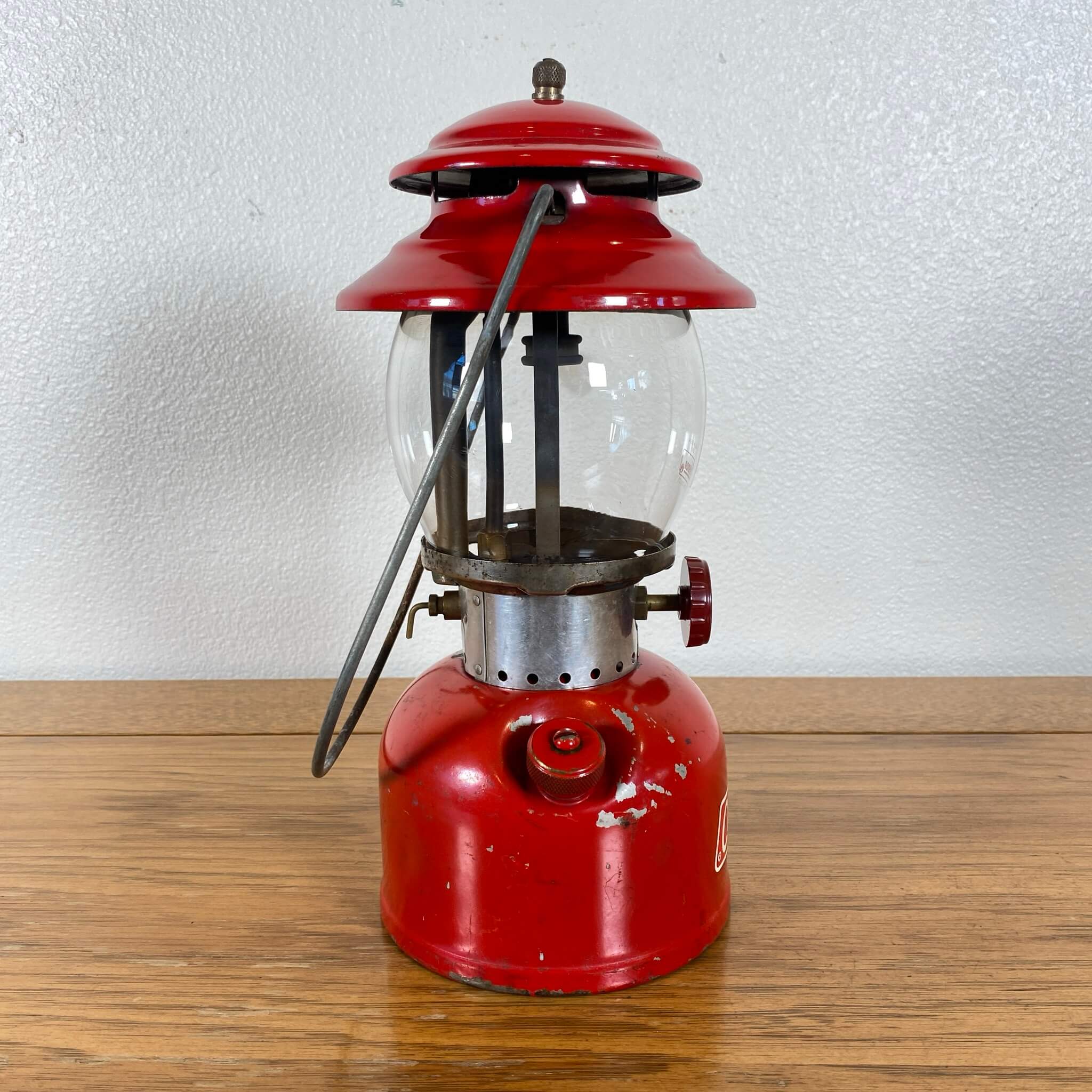 1966年10月】ビンテージ Coleman（コールマン） 200A レッドボーダー