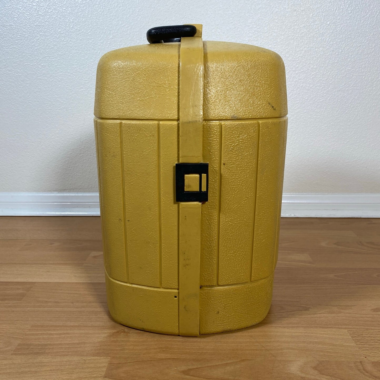 #741【1977年1月製造】コールマン ビンテージ クラムシェルランタンケース 適合220/228/275