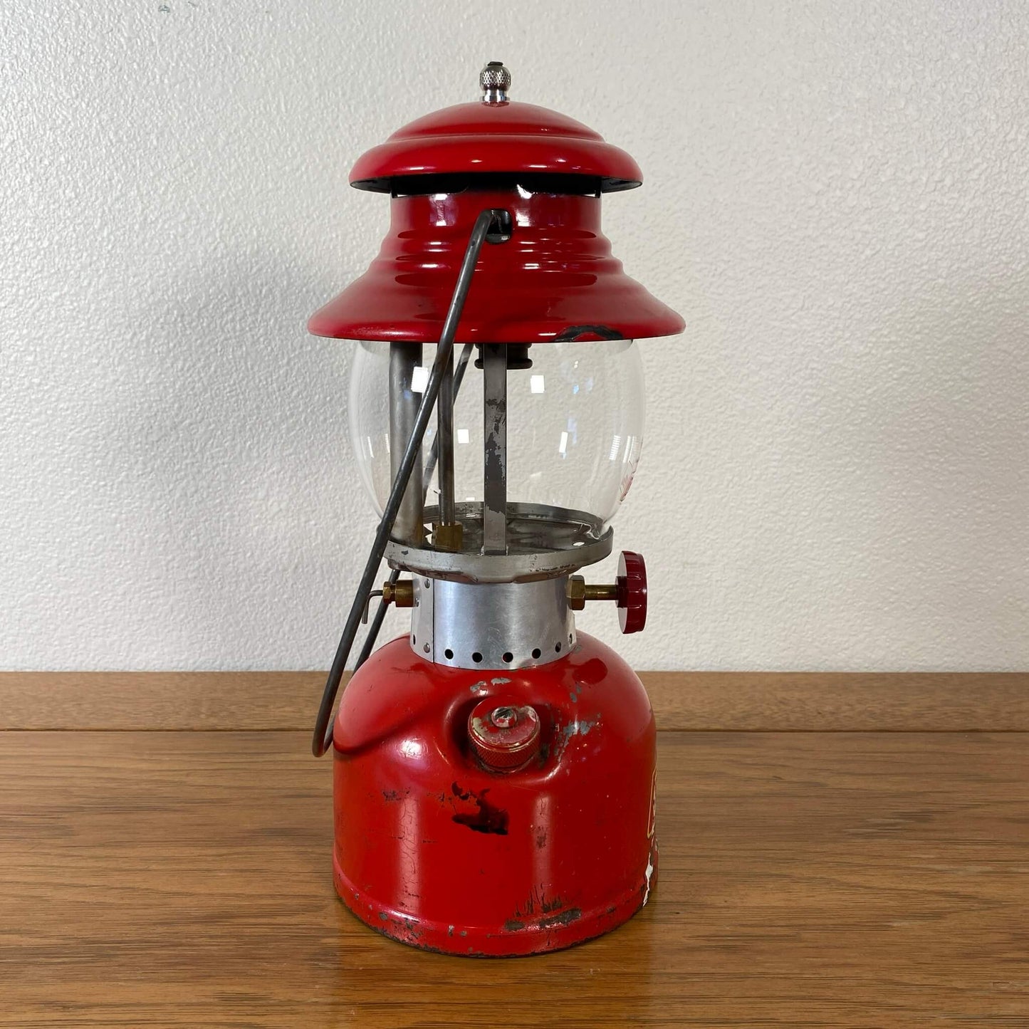 #205-A【1959年6月】ビンテージ Coleman（コールマン）200A イエローボーダー ランタン キャンプ用品 アウトドア アメリカ