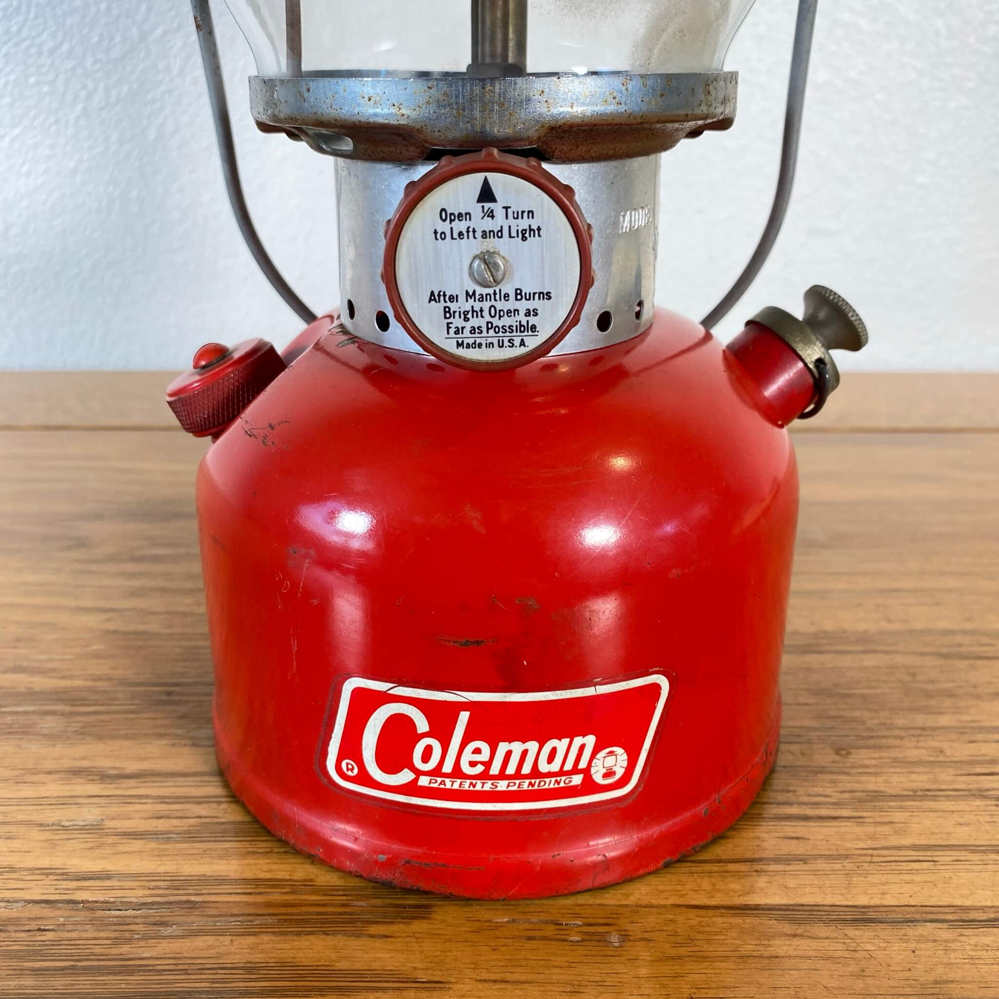 1150【1970年3月】ビンテージ Coleman（コールマン） 200A レッド