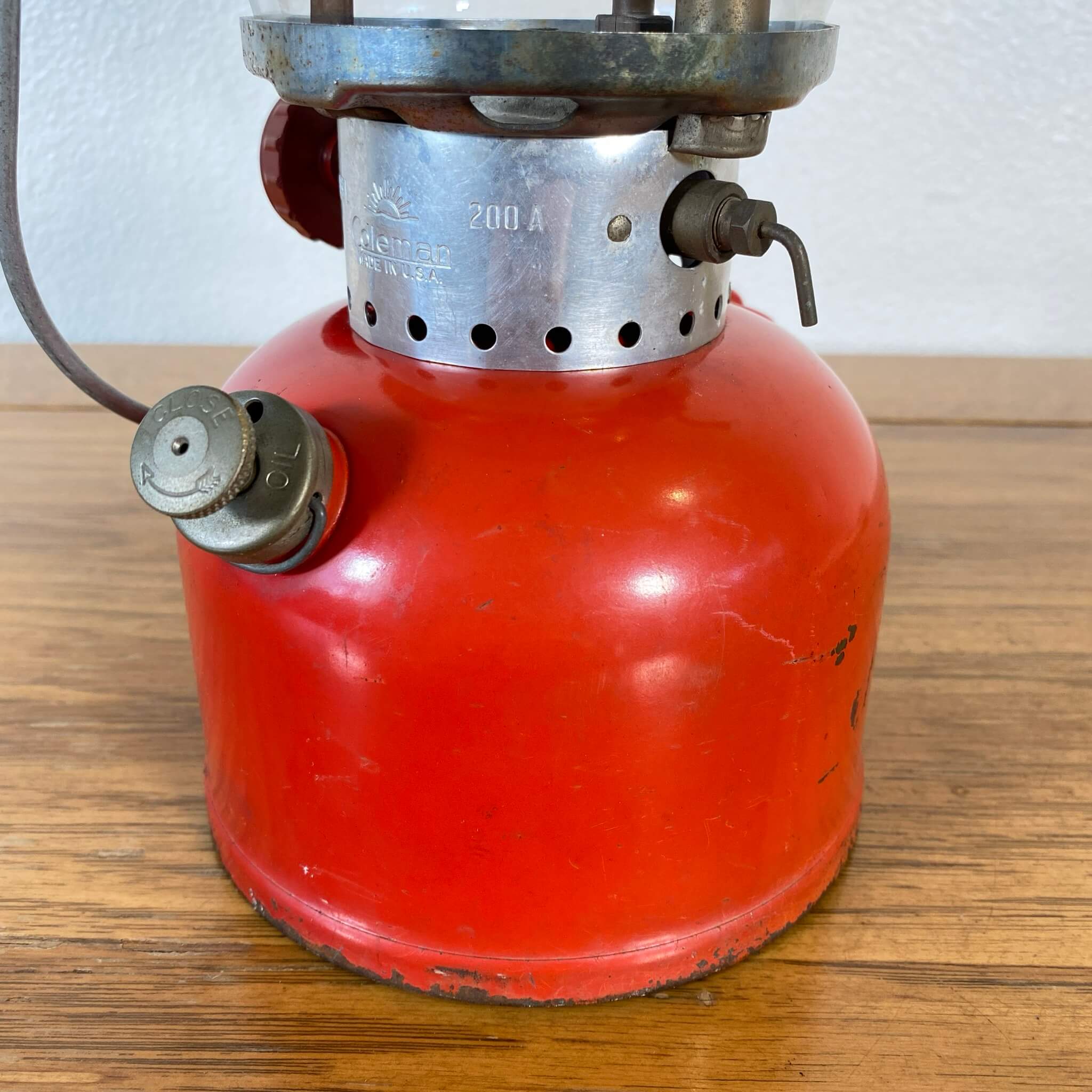 1150【1970年3月】ビンテージ Coleman（コールマン） 200A レッド