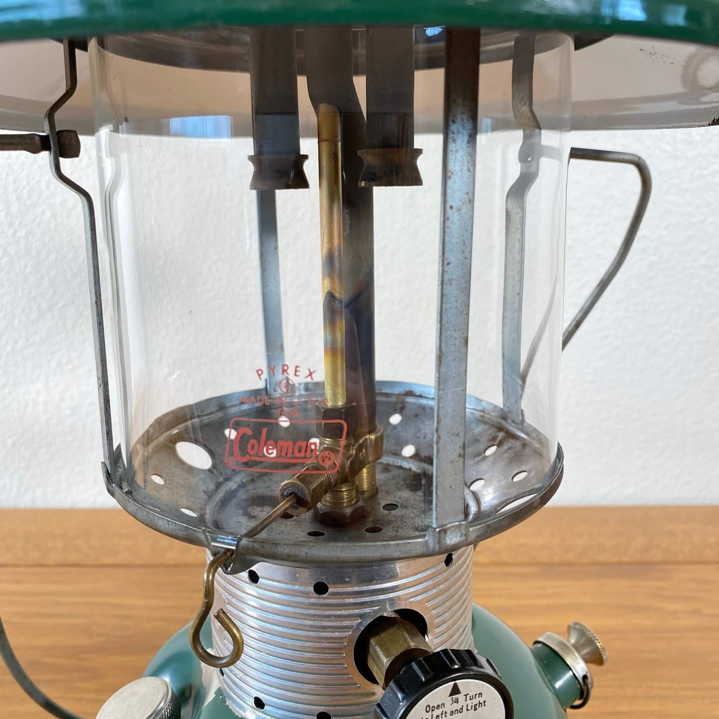 #921【1968年3月】ビンテージ Coleman（コールマン）228E ランタン キャンプ用品 アウトドア アメリカ