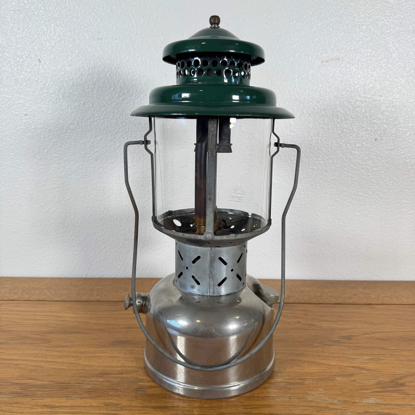 #1699【1950年B期製造】ビンテージ Coleman（コールマン） 220D ランタン 未整備品 アメリカ