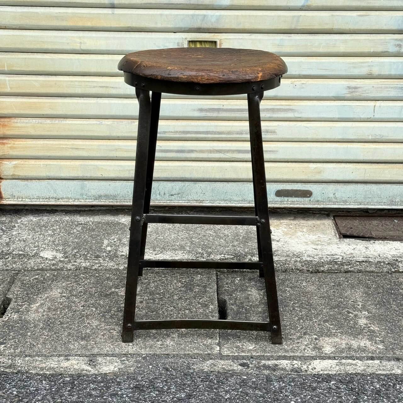 【1940-50年代】ビンテージ 椅子 アメリカン雑貨 店舗什器 ウッド スツール インダストリアル #2686