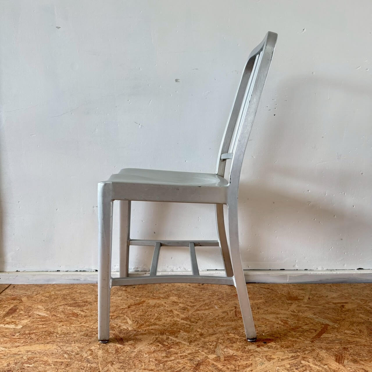 【1990-2000年代】EMECO エメコチェア アメリカン雑貨 店舗什器 椅子 アルミチェア #2475-1