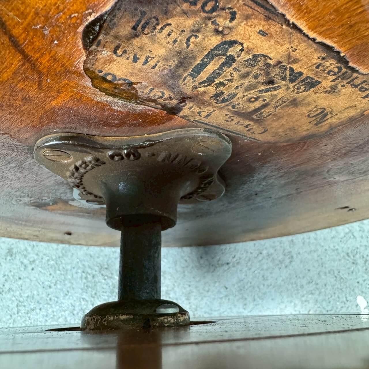 #2263【1920-40年代】ビンテージ ウッドスツール / ピアノスツール チェア アメリカ