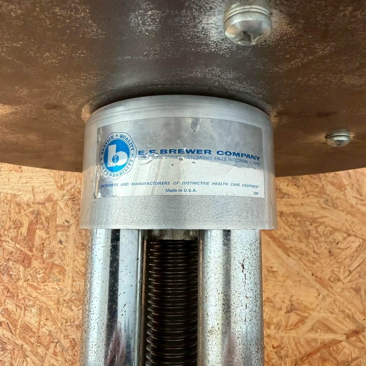 #2463【1970-80年代】ビンテージ E.F. Brewer メディカルスツール / インダストリアル キャスターチェア アメリカ