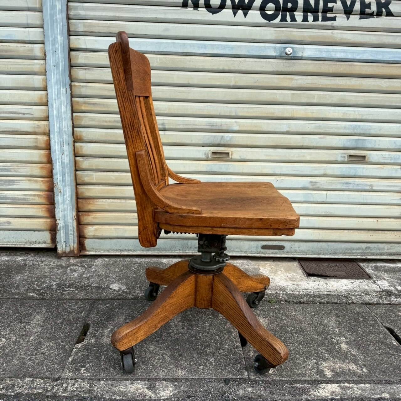 【1940-50年代】ビンテージ デスクチェア アメリカン雑貨 店舗什器 ウッドチェア 椅子 #2590