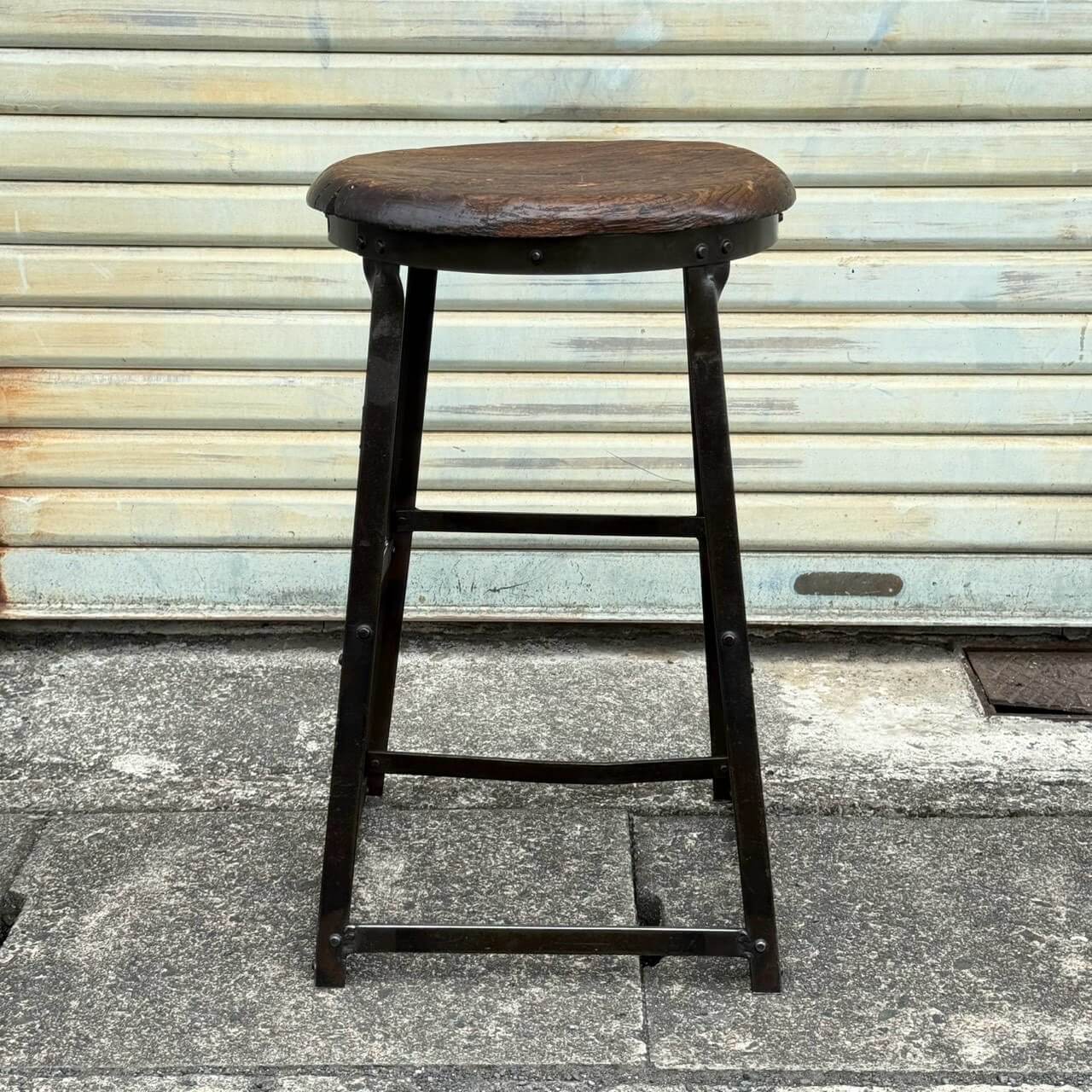 【1940-50年代】ビンテージ 椅子 アメリカン雑貨 店舗什器 ウッド スツール インダストリアル #2686