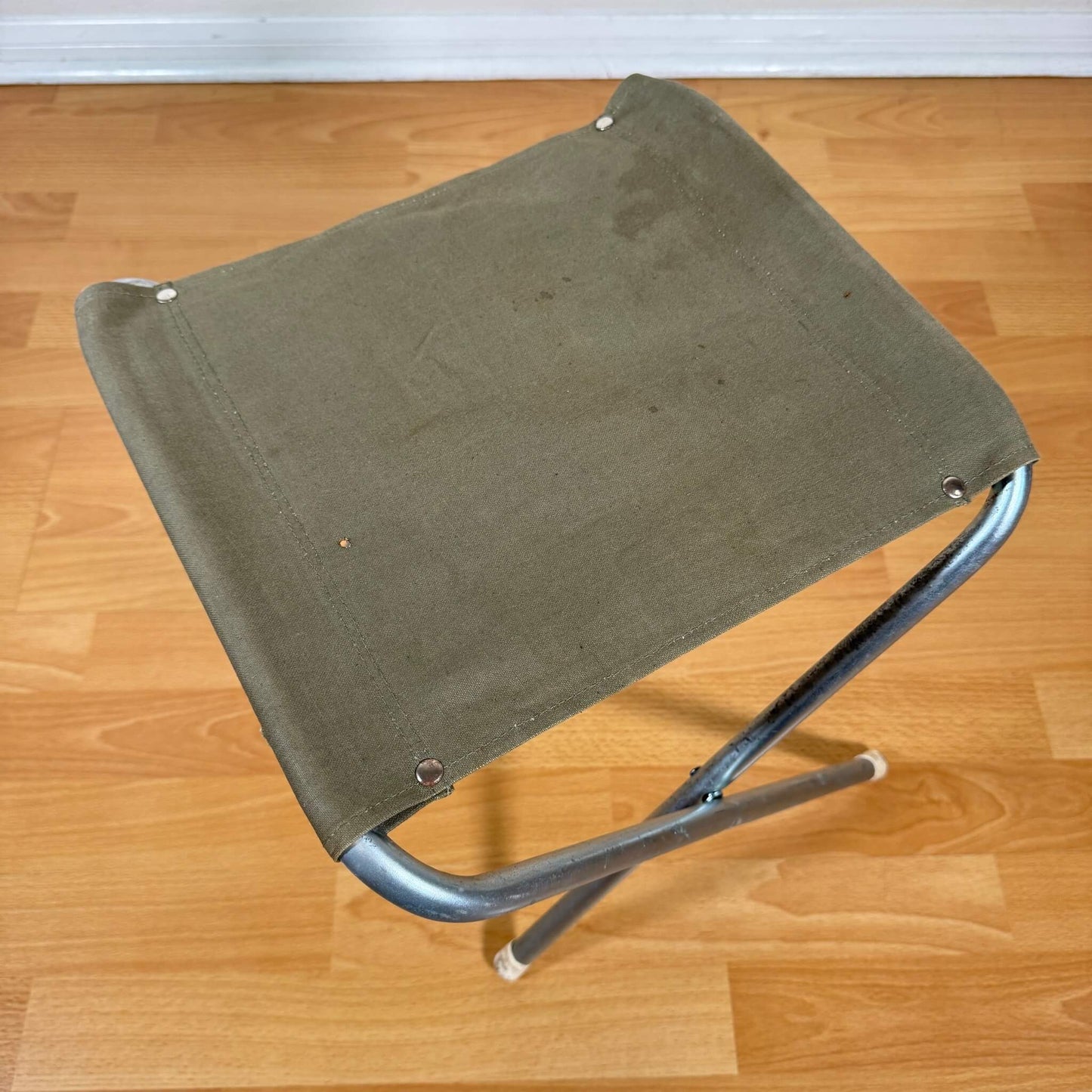 #1844-1【1970-80年代】ビンテージ フォールディングスツール 折りたたみ キャンプスツール アウトドア アメリカ