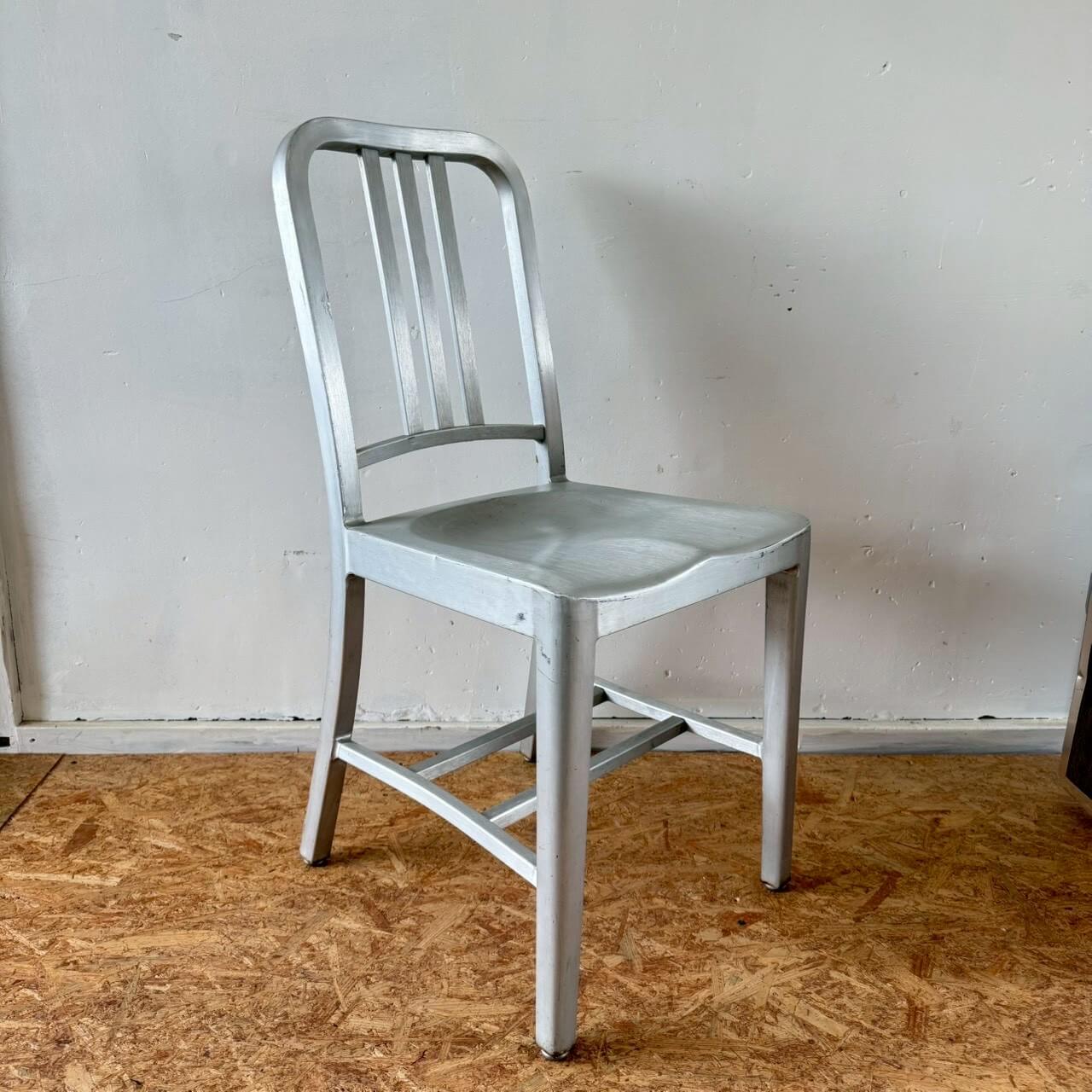 【1990-2000年代】EMECO エメコチェア アメリカン雑貨 店舗什器 椅子 アルミチェア #2475-1