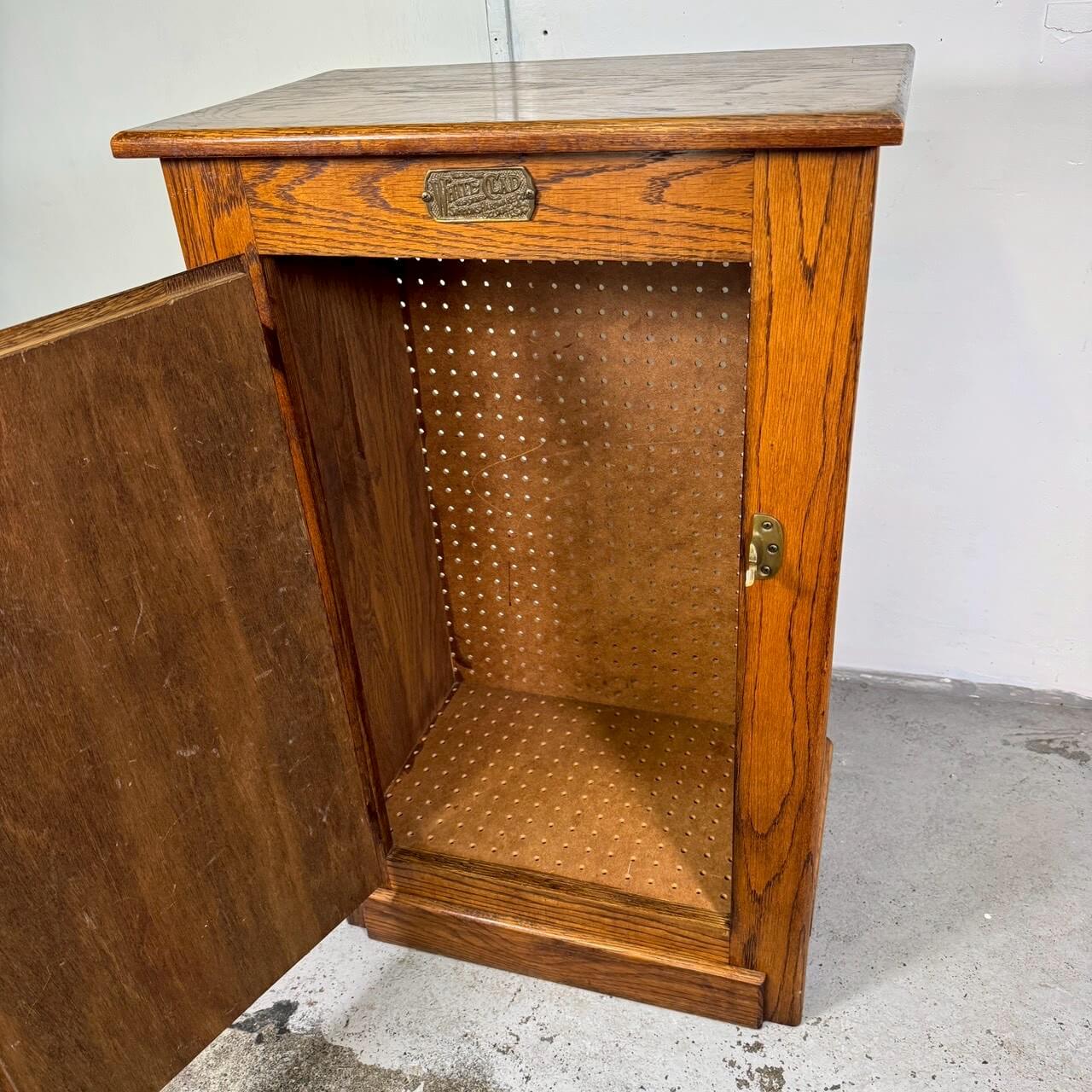 【1970-80年】ビンテージ Simmons Hardware サイドテーブル ナイトスタンド アメリカ #2317