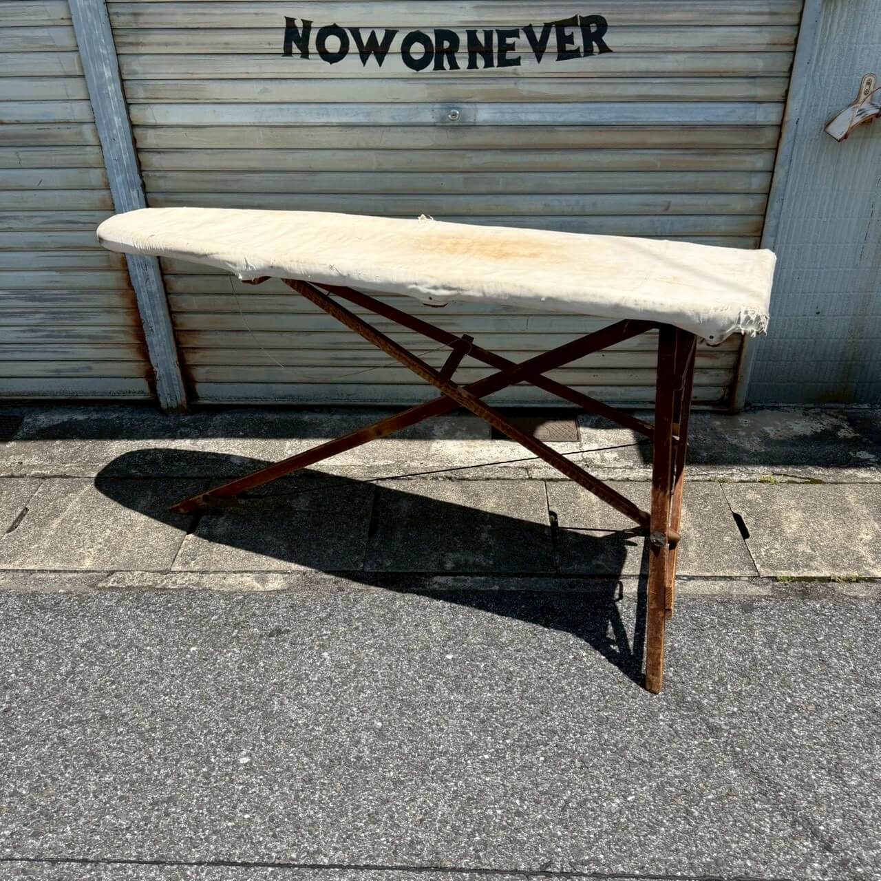 【1950-60年代】ビンテージ アイロンボード ディスプレイテーブル アメリカン雑貨 店舗什器 #2417