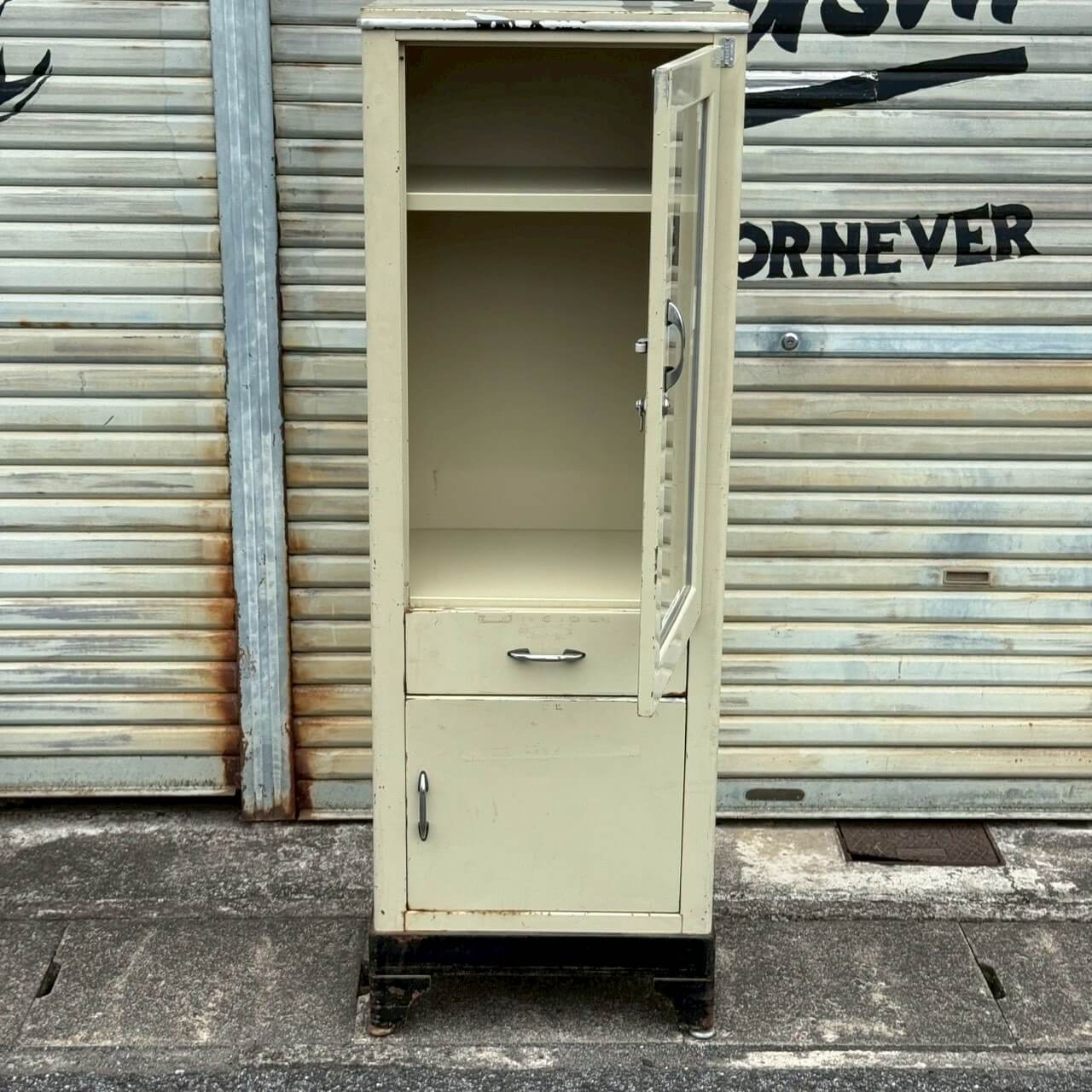 【1950-60年代】ビンテージ メディカルキャビネット アメリカン雑貨 店舗什器 ディスプレイケース #2544