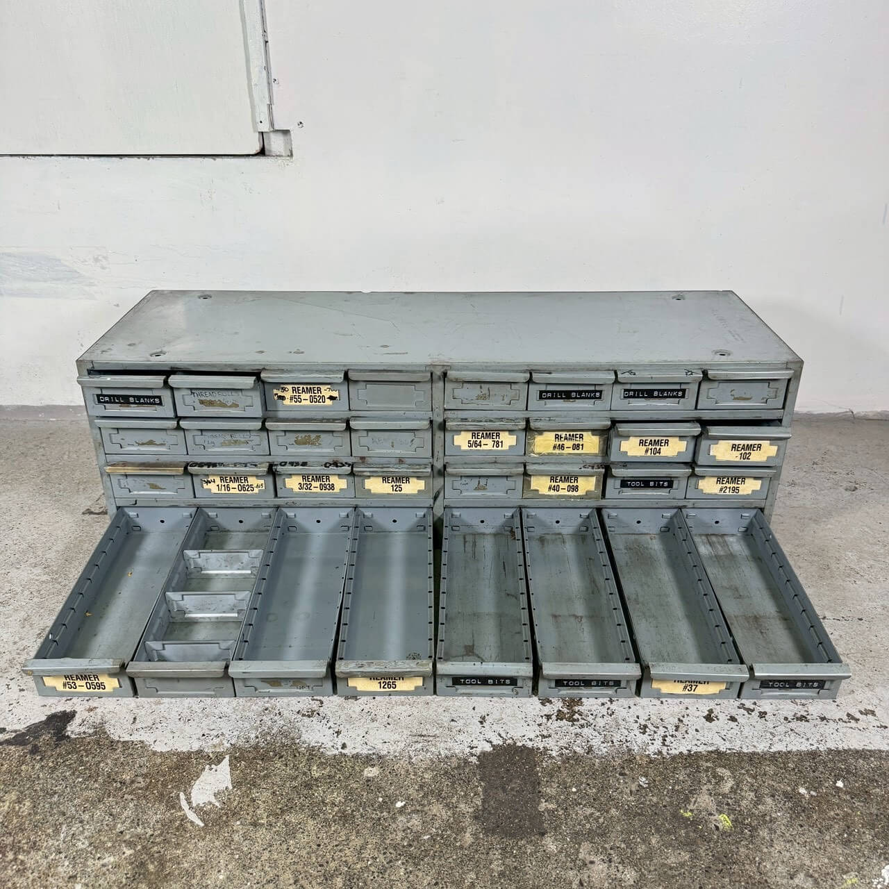【1960-70年代】ビンテージ パーツキャビネット アメリカン雑貨 店舗什器 Hallowell 多段収納 引き出し #2301-5