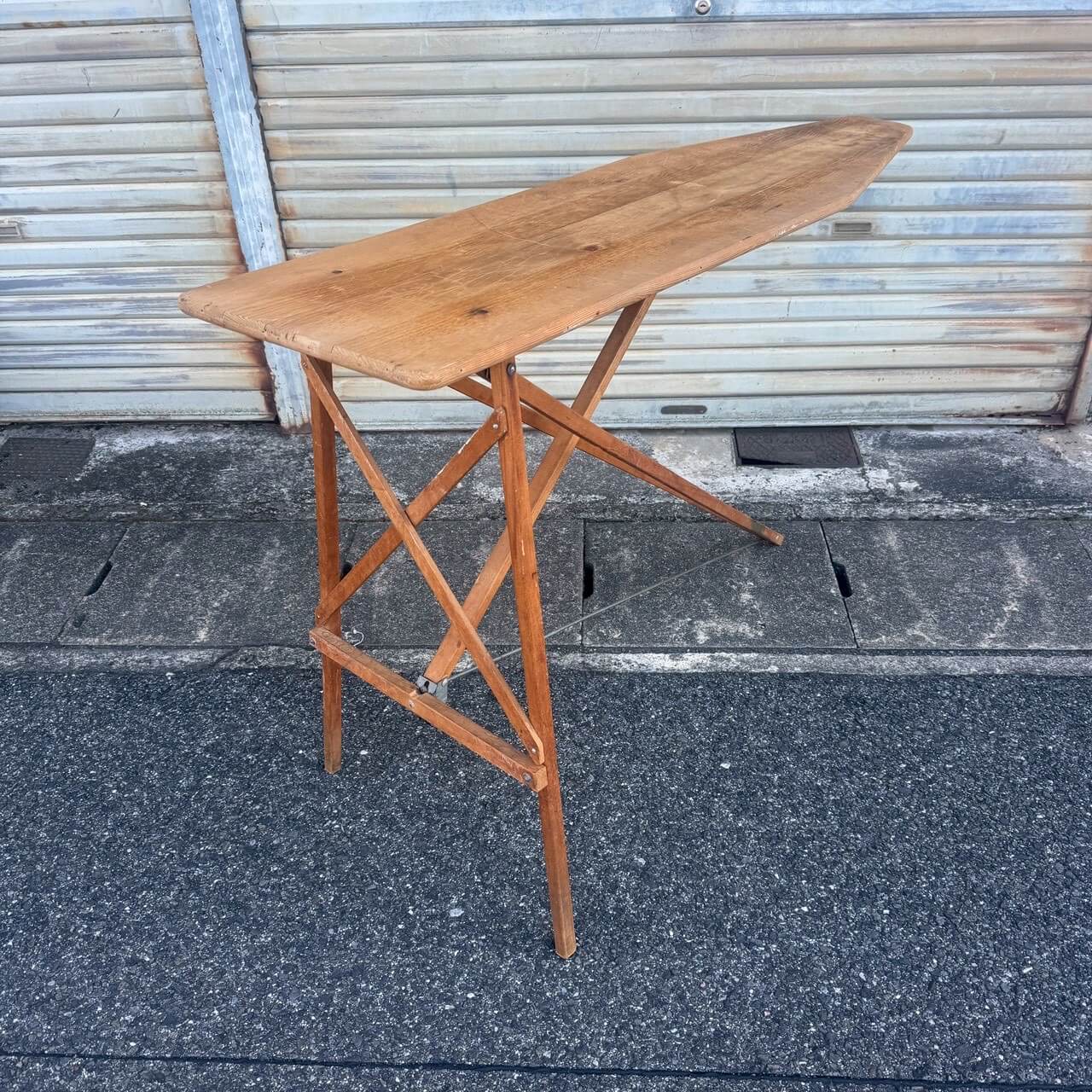 #2210【1950-60年代】ビンテージ アイロンボード / ディスプレイテーブル アメリカ