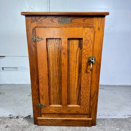 【1970-80年】ビンテージ Simmons Hardware サイドテーブル ナイトスタンド アメリカ #2317