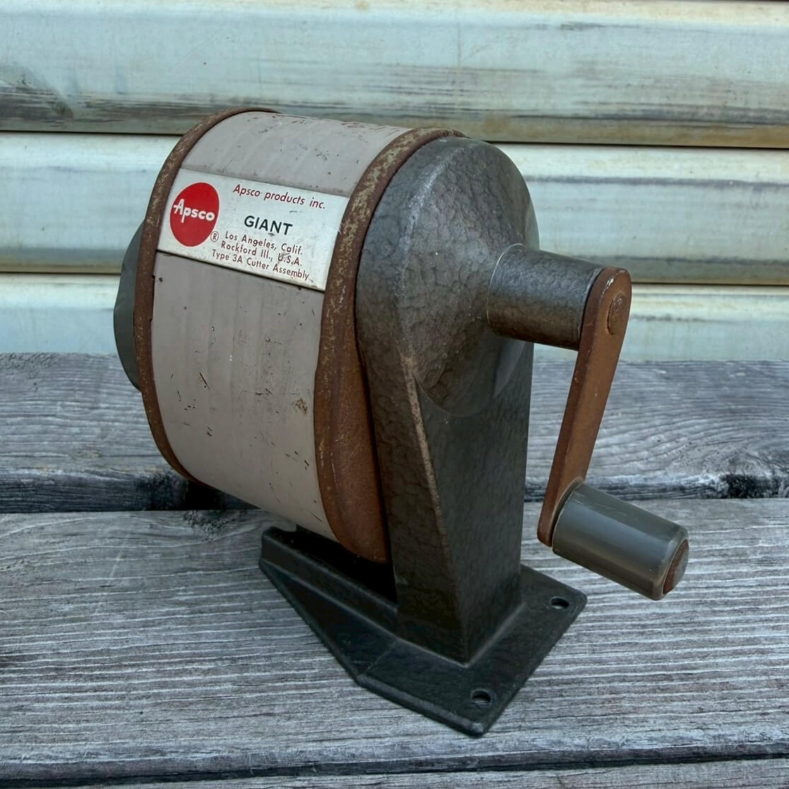 【1950-60年代】ビンテージ 鉛筆削り アメリカン雑貨 ペンシルシャープナー 文房具 #2447