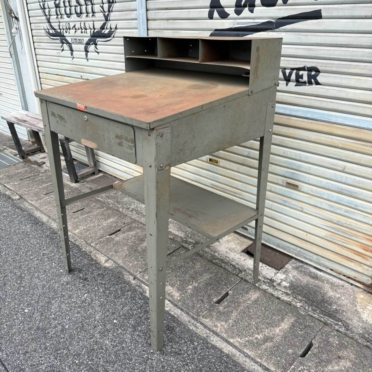 アメリカ製 ヴィンテージ ブラス イーグル USMA インダストリアル 店舗什器 1960-70年代】ビンテージ 机 アメリカン雑貨 店舗什器 INEA スチール
