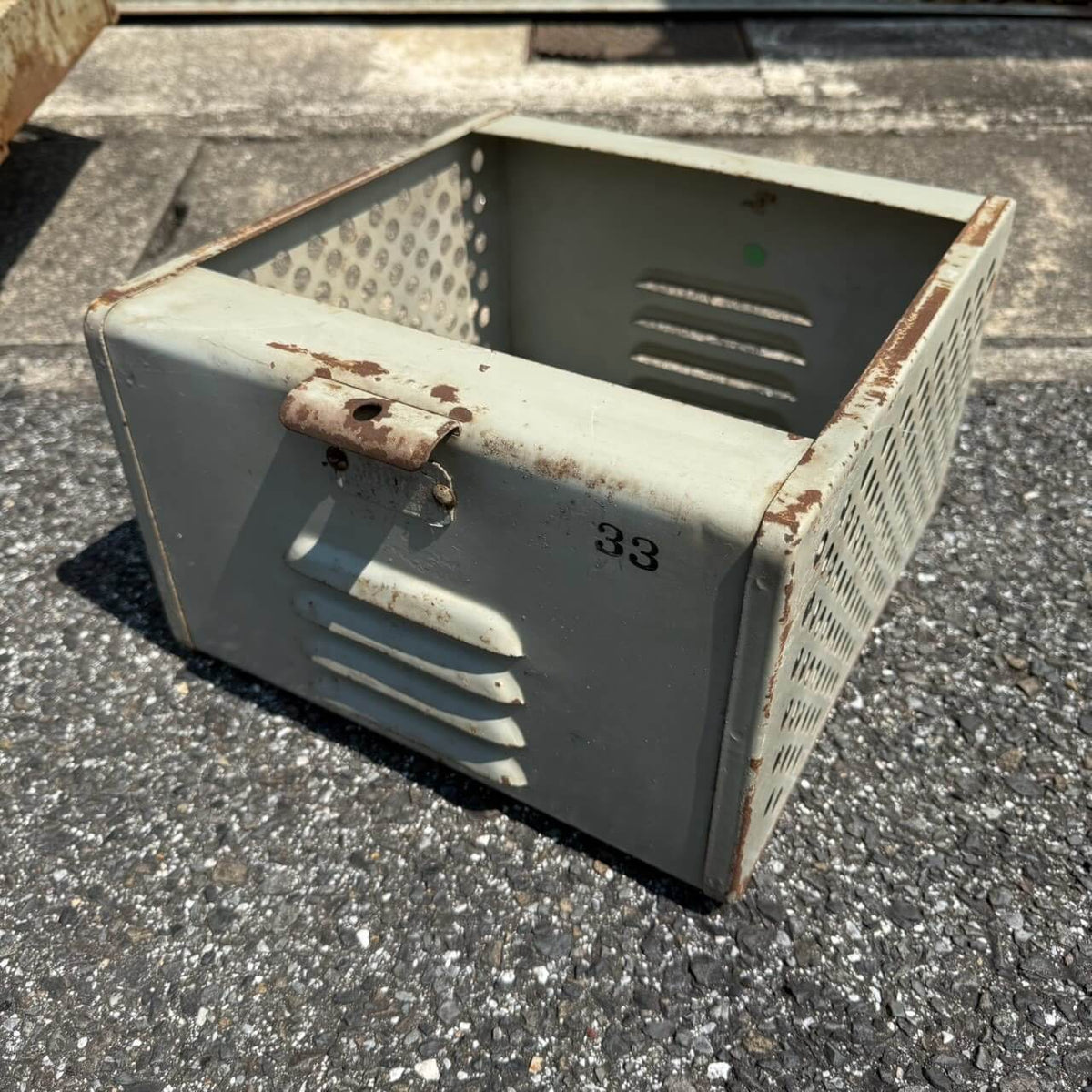 【1940-50年代】ビンテージ ガレージ アメリカン雑貨 店舗什器 メタル ロッカーバスケット 21ドロワー #2741