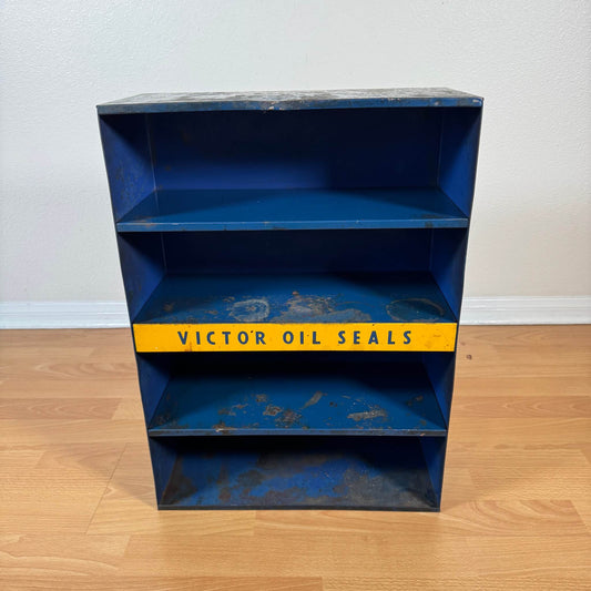 #1835【1950-60年代】ビンテージ VICTOR OIL SEALS メタルシェルフ / 工具棚 ディスプレイラック アメリカ