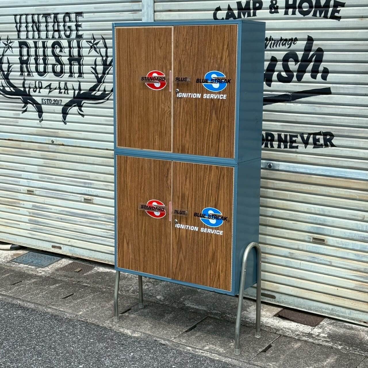 【1960-70年代】ビンテージ メタルキャビネット 鍵付き アメリカン雑貨 店舗什器 ガレージ #2229