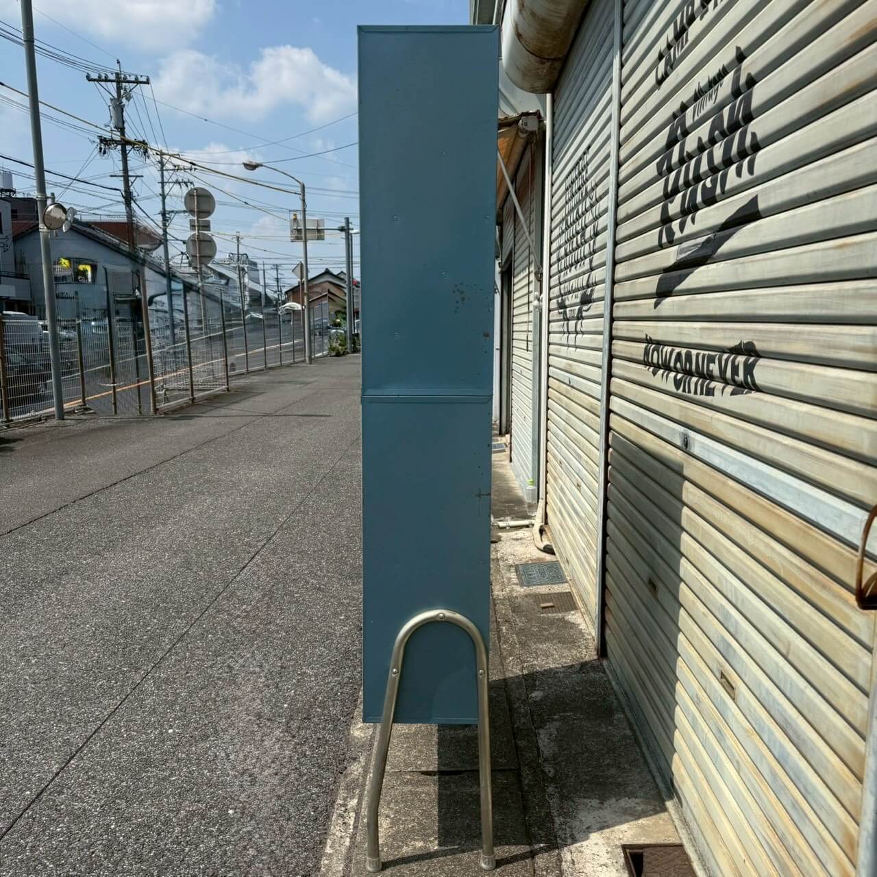 【1960-70年代】ビンテージ メタルキャビネット 鍵付き アメリカン雑貨 店舗什器 ガレージ #2229