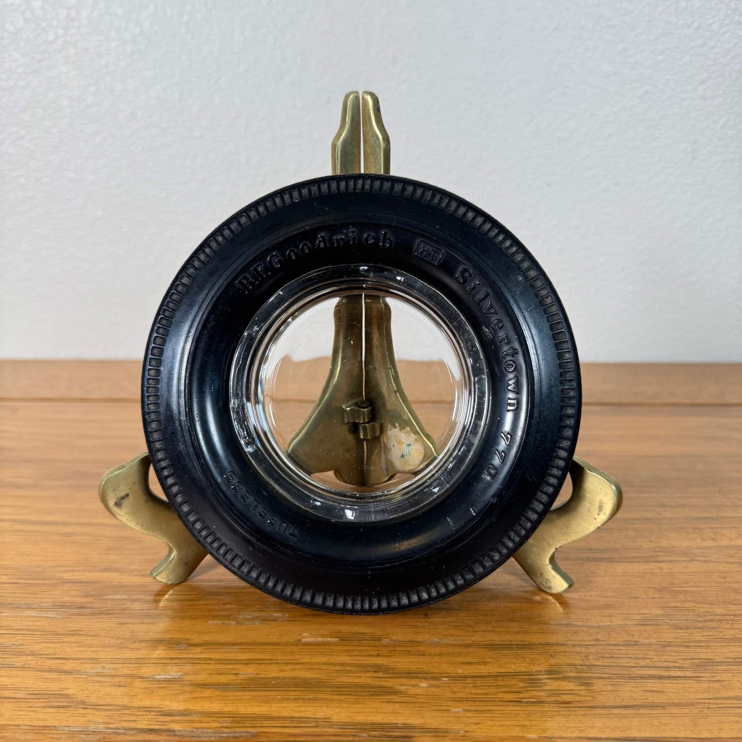 #2041【1960年代】ビンテージ B.F. Goodrich（ビーエフ・グッドリッチ） タイヤ灰皿 / アメリカ