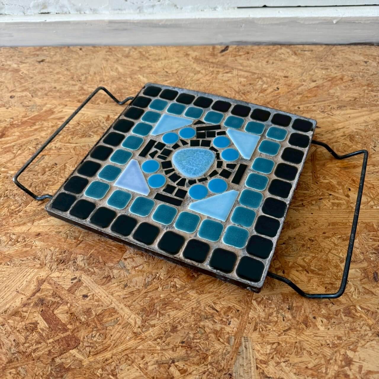 #2297【1970年代】ビンテージ モザイクタイル トリベット / アイアンハンドル付き 鍋敷き アメリカ