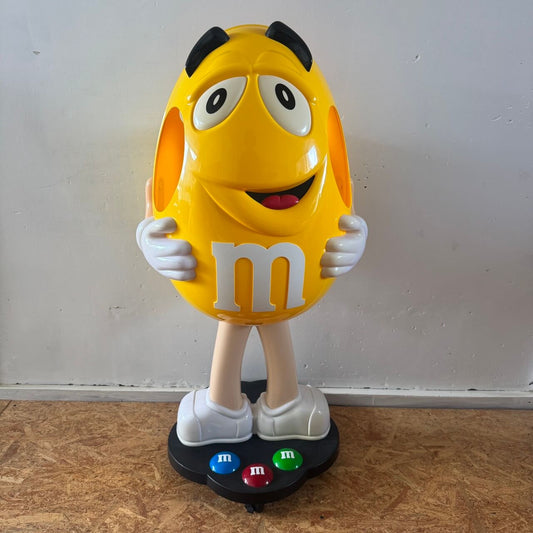 #2425【2000年代】M&M's イエロー キャラクター 大型 ディスプレイスタンド /  フィギュア キャスター付き