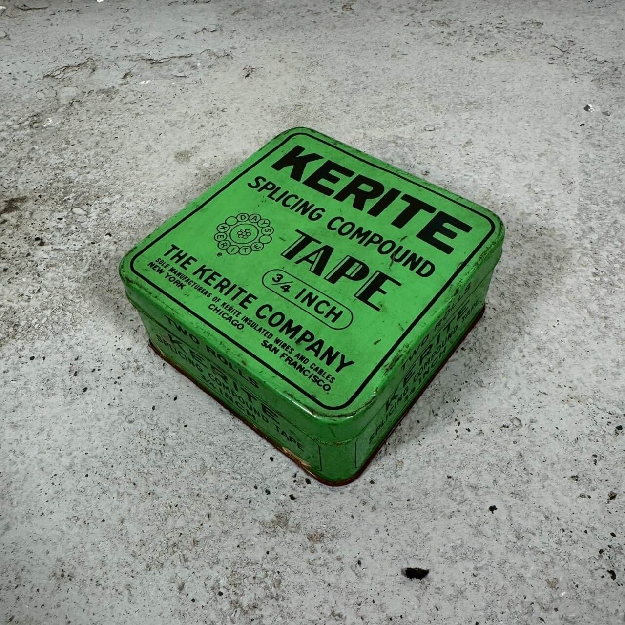 #2215【1950-60年代】ビンテージ KERITE スプライシングテープ メタル缶 アメリカ製 インダストリアル